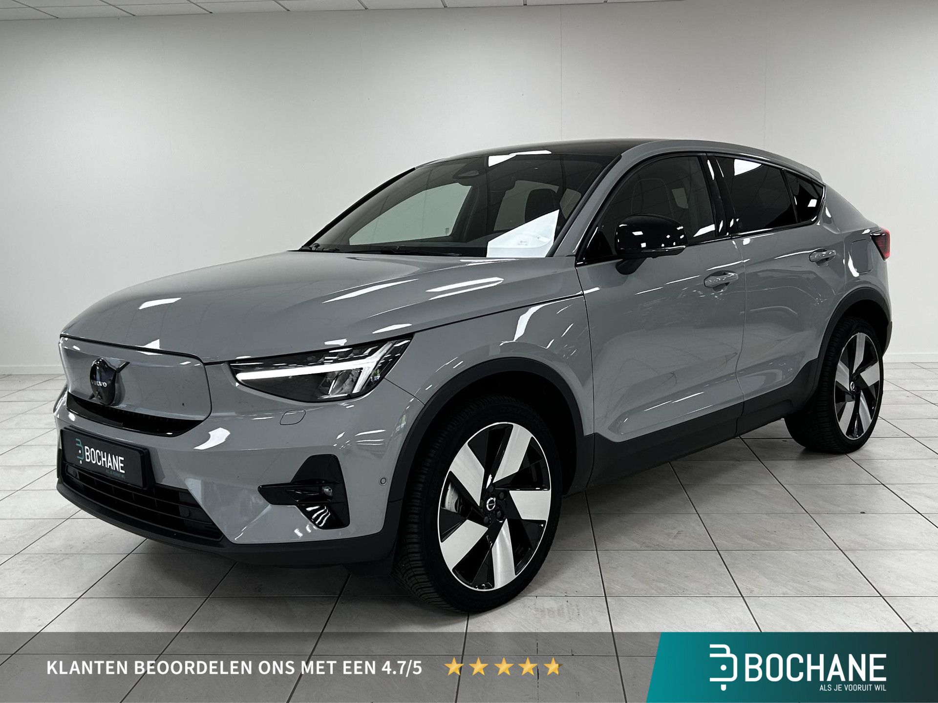 Volvo C40 met kenteken X-448-RN – vooraanzicht