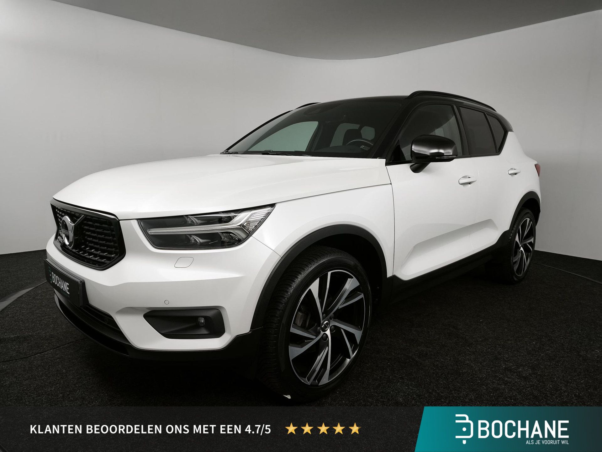 Volvo XC40 met kenteken J-094-XP – vooraanzicht