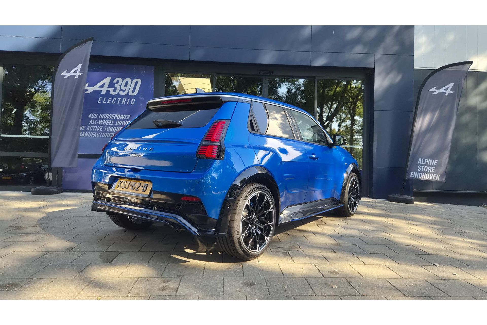 Alpine A290 met kenteken KSJ-62-B – achteraanzicht