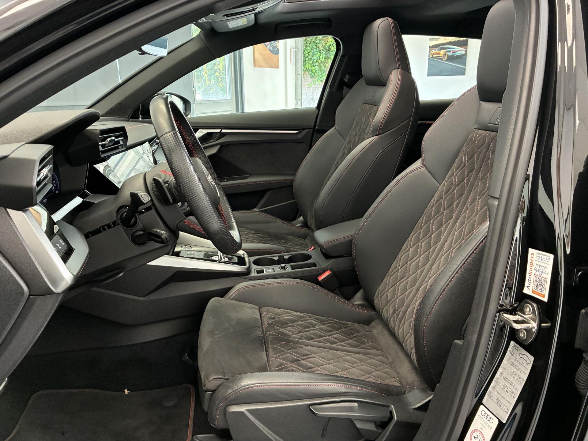 Audi A3 met kenteken GJH-02-V – interieur