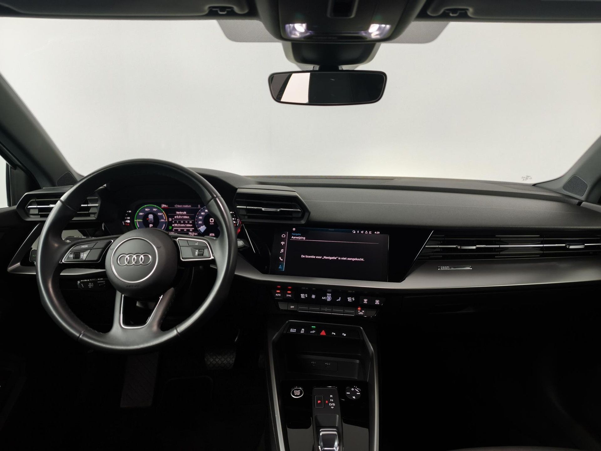 Audi A3 met kenteken KHV-65-G – interieur