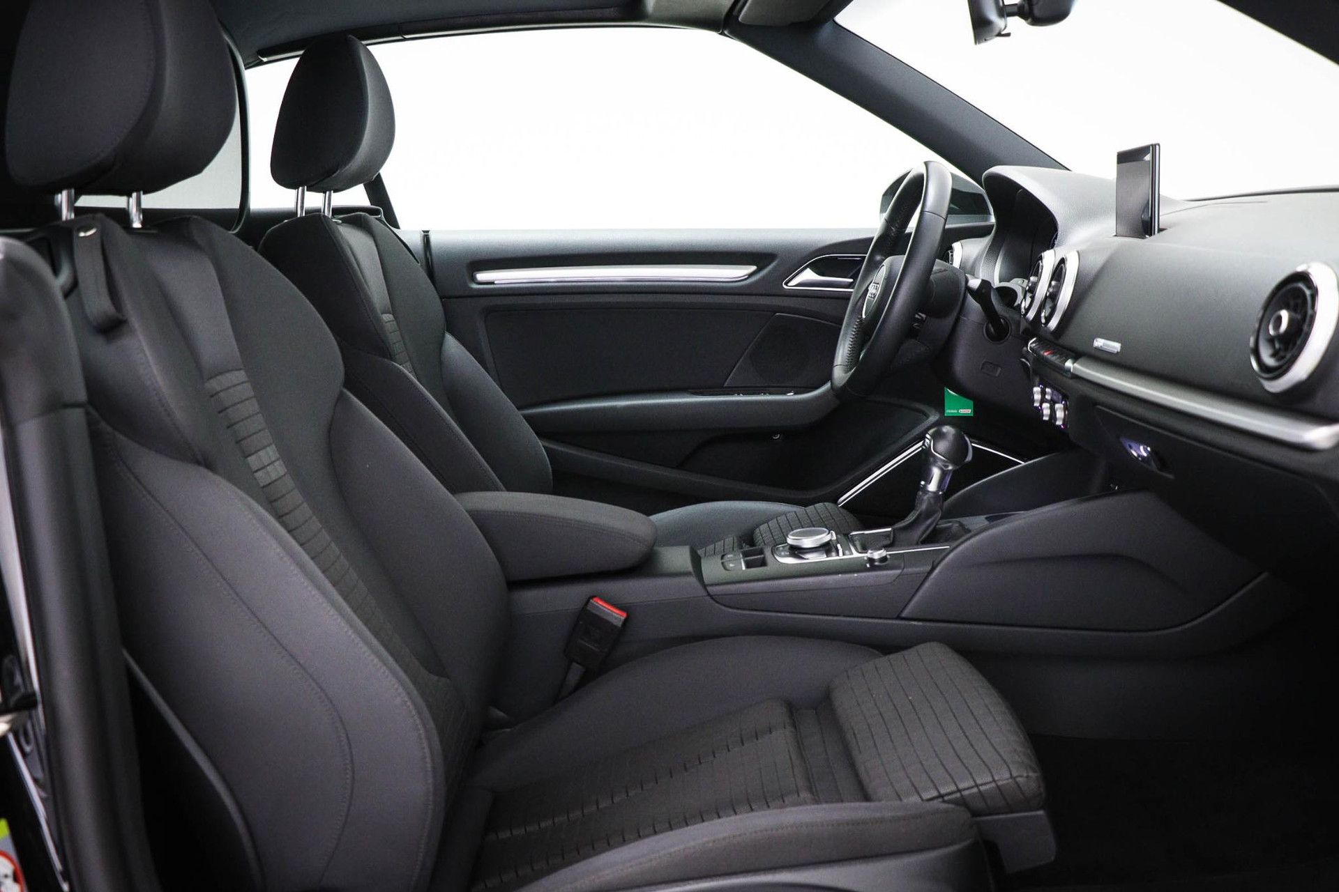 Audi A3 met kenteken T-368-DX – detailfoto