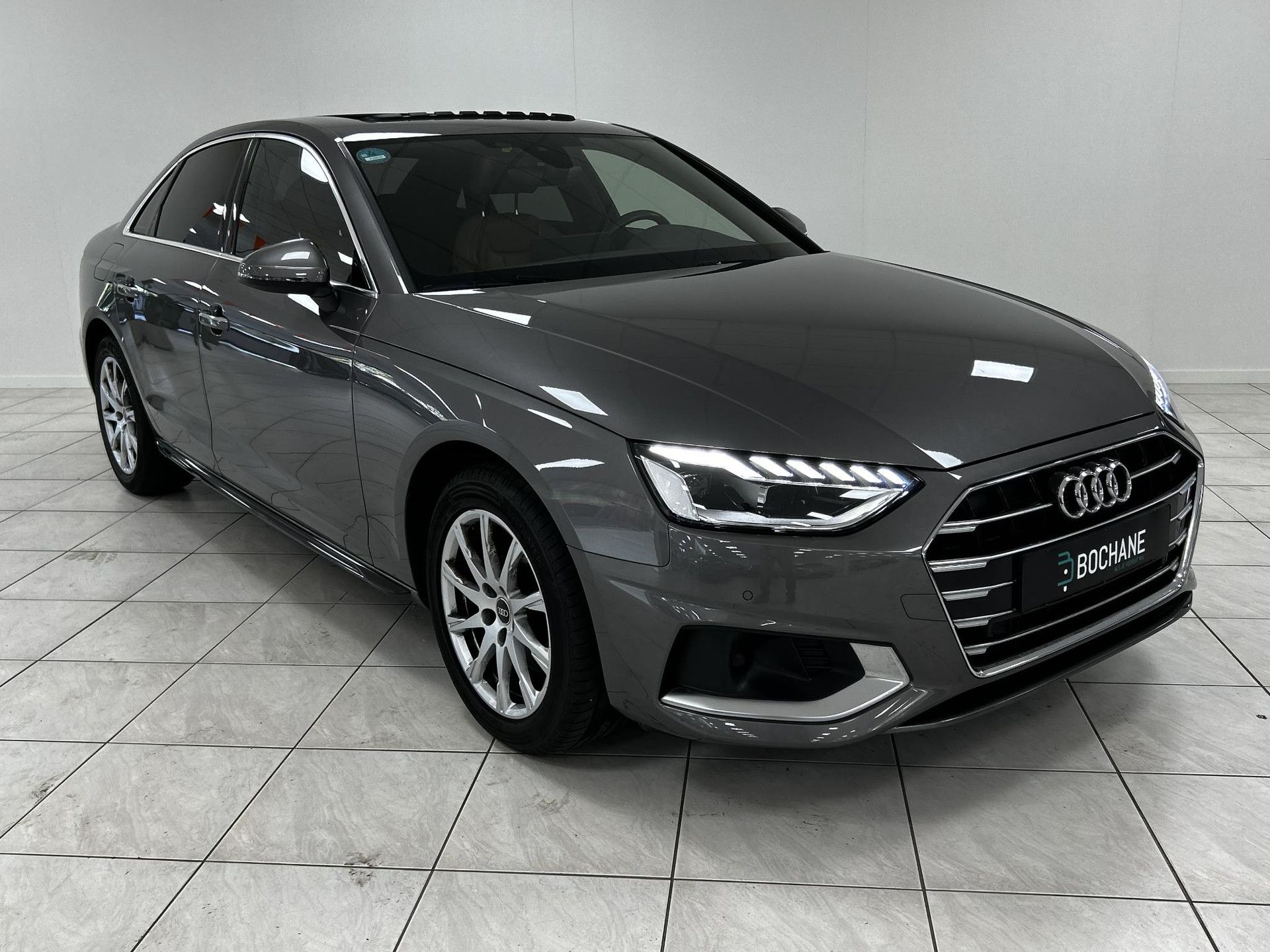 Audi A4 met kenteken N-636-DD – detailfoto