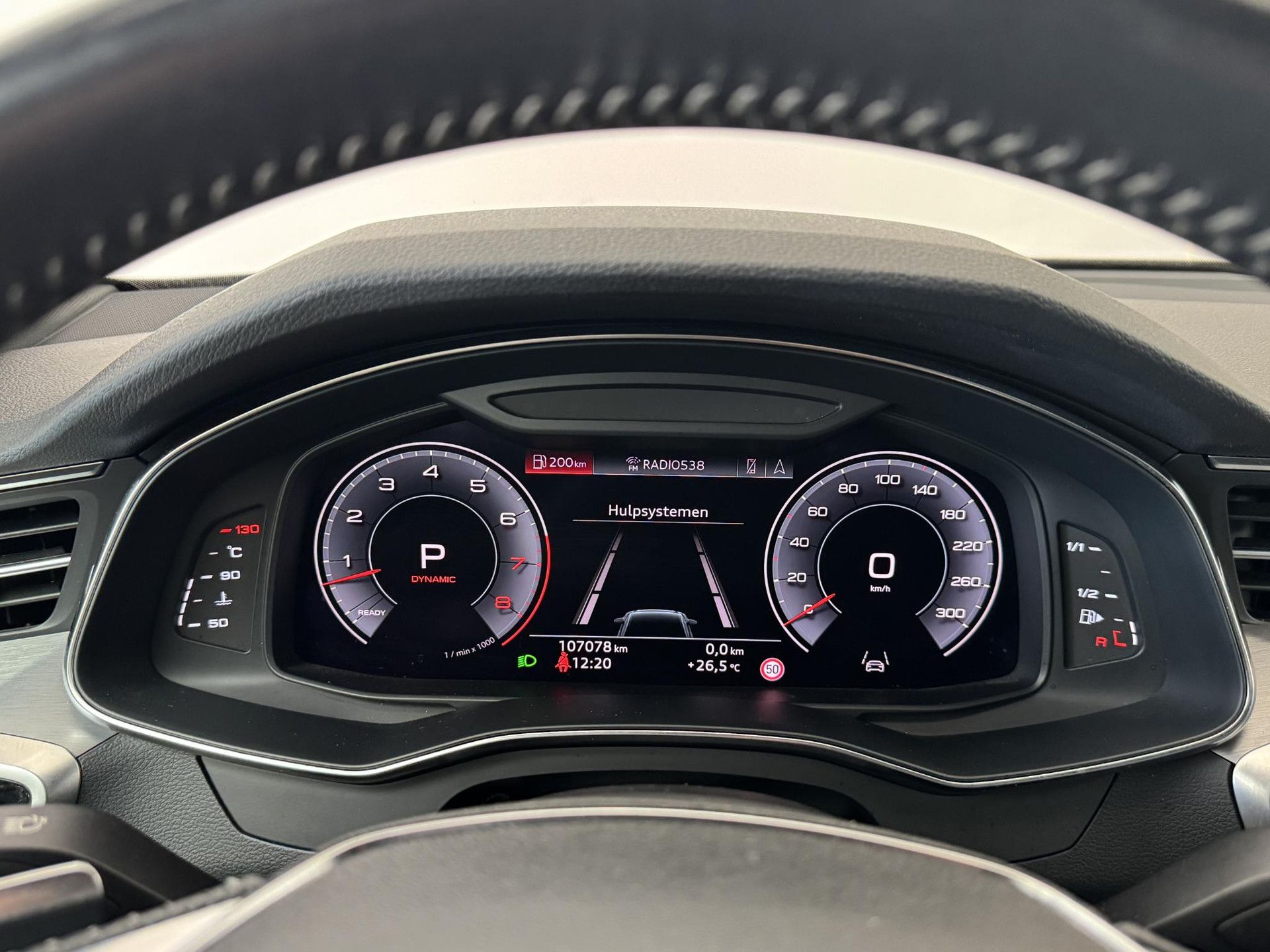 Audi A6 met kenteken G-947-FK – dashboard
