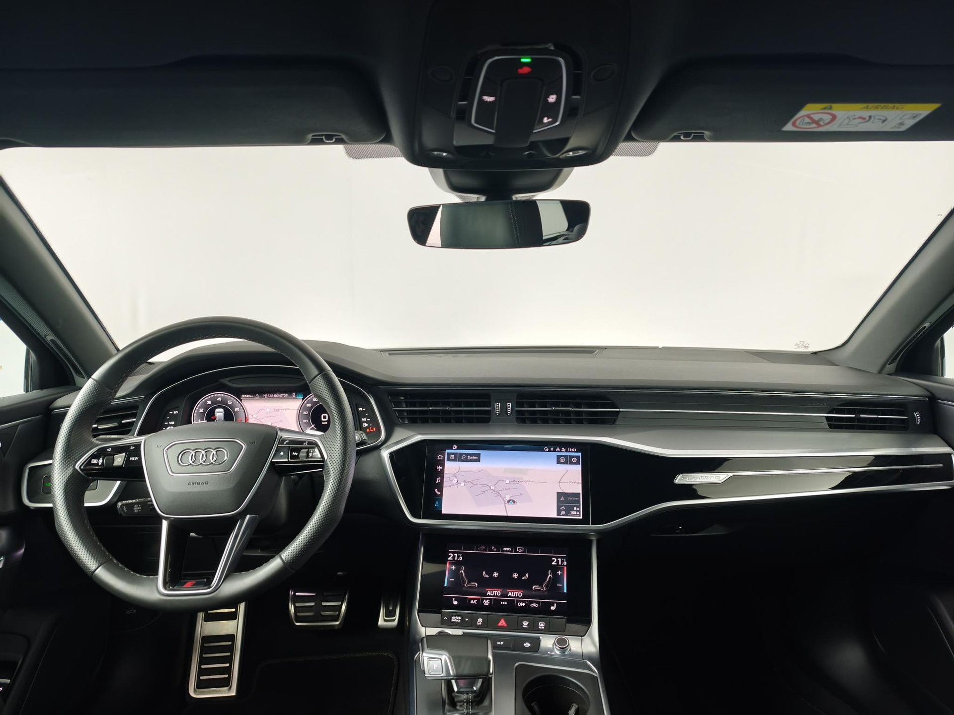 Audi A6 met kenteken HZP-26-X – interieur