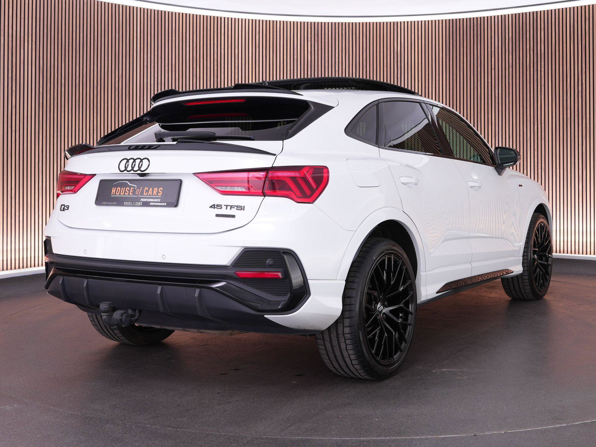 Audi Q3 – achteraanzicht