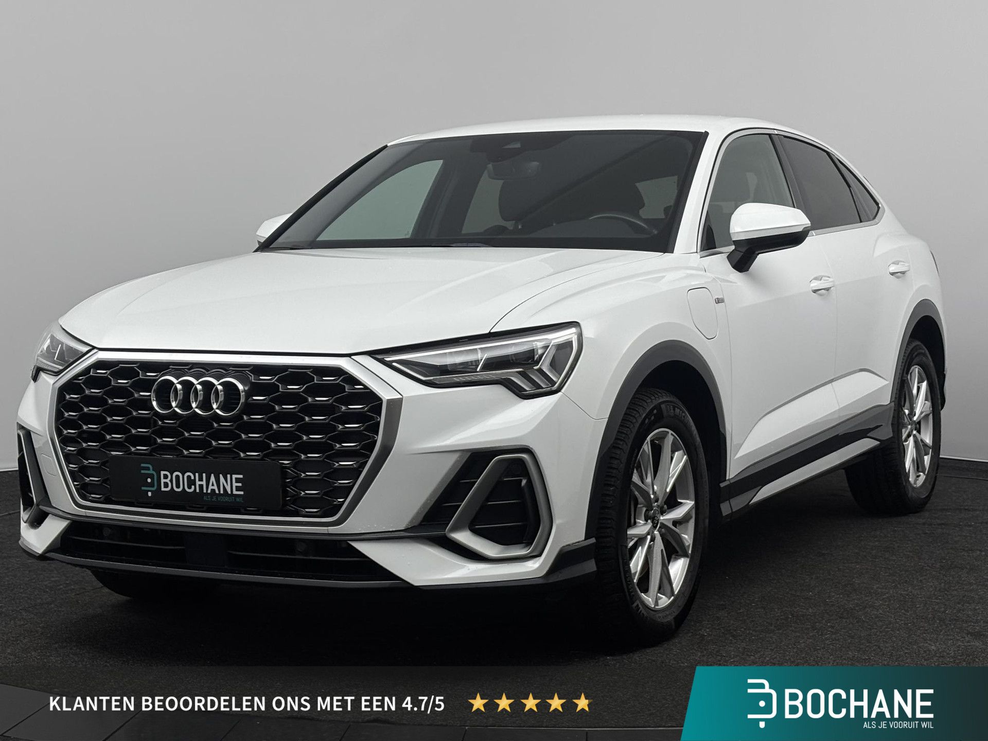 Audi Q3 met kenteken KLS-15-G – vooraanzicht