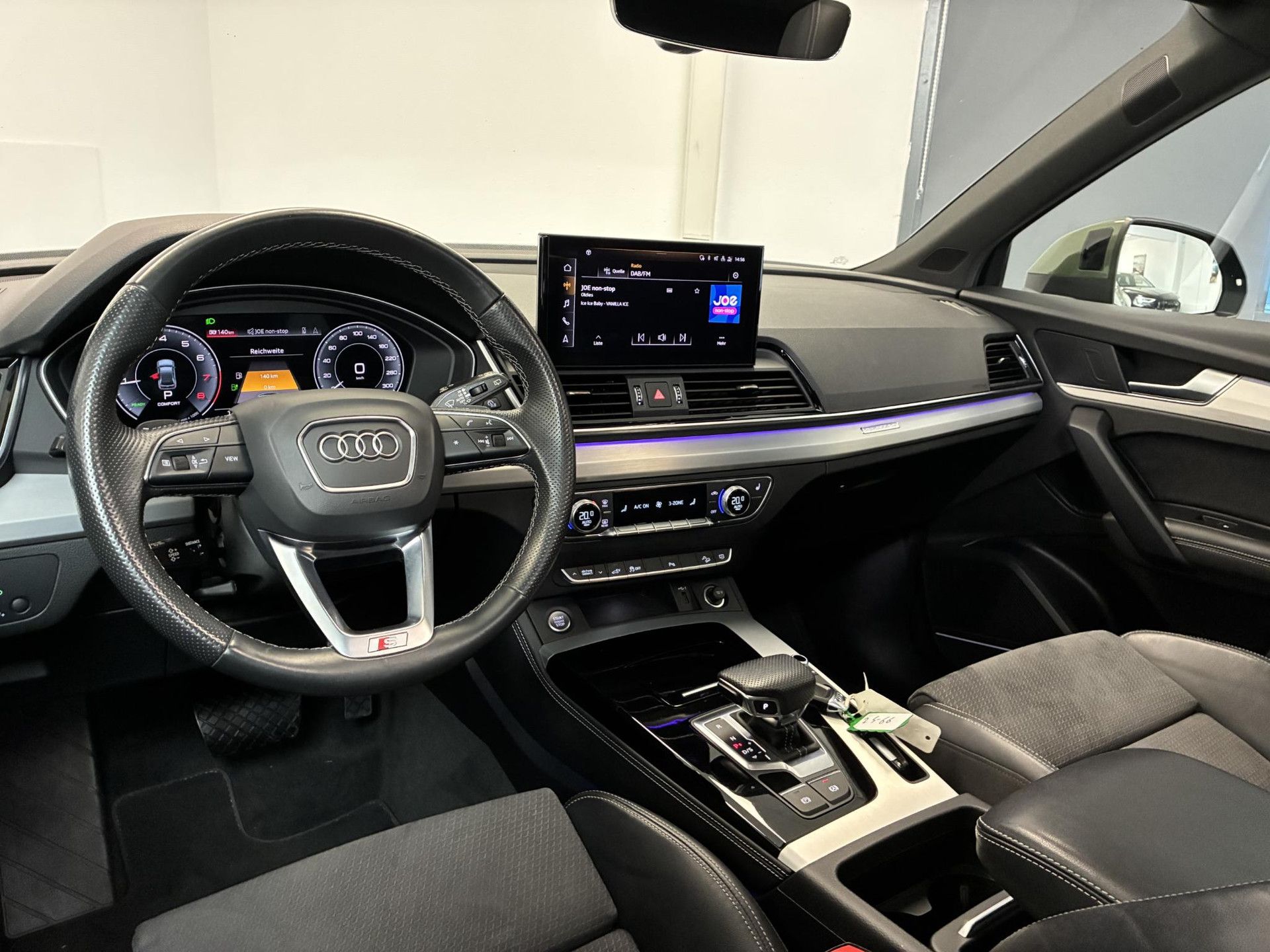 Audi Q5 met kenteken P-872-KP – interieur
