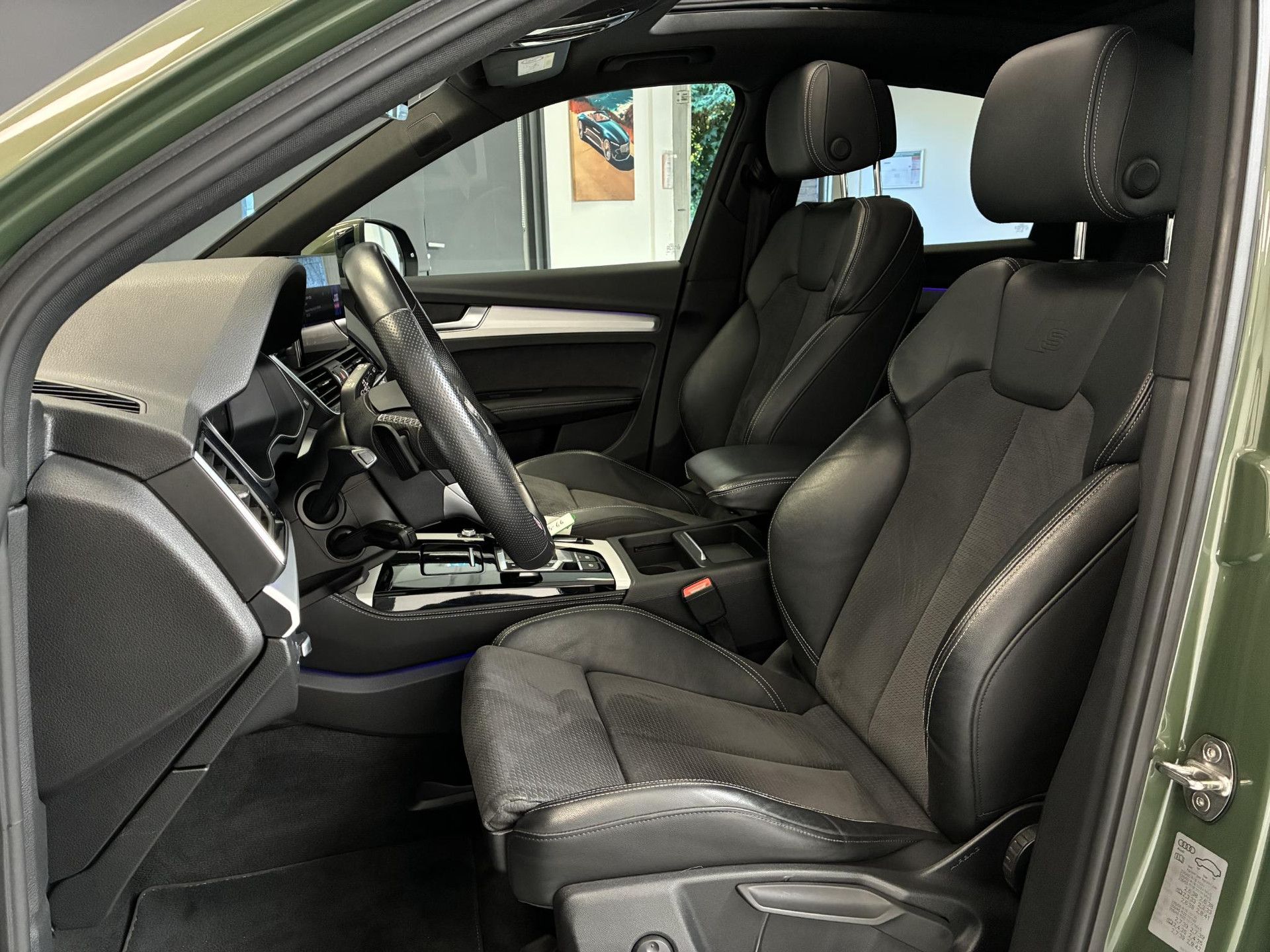 Audi Q5 met kenteken P-872-KP – dashboard