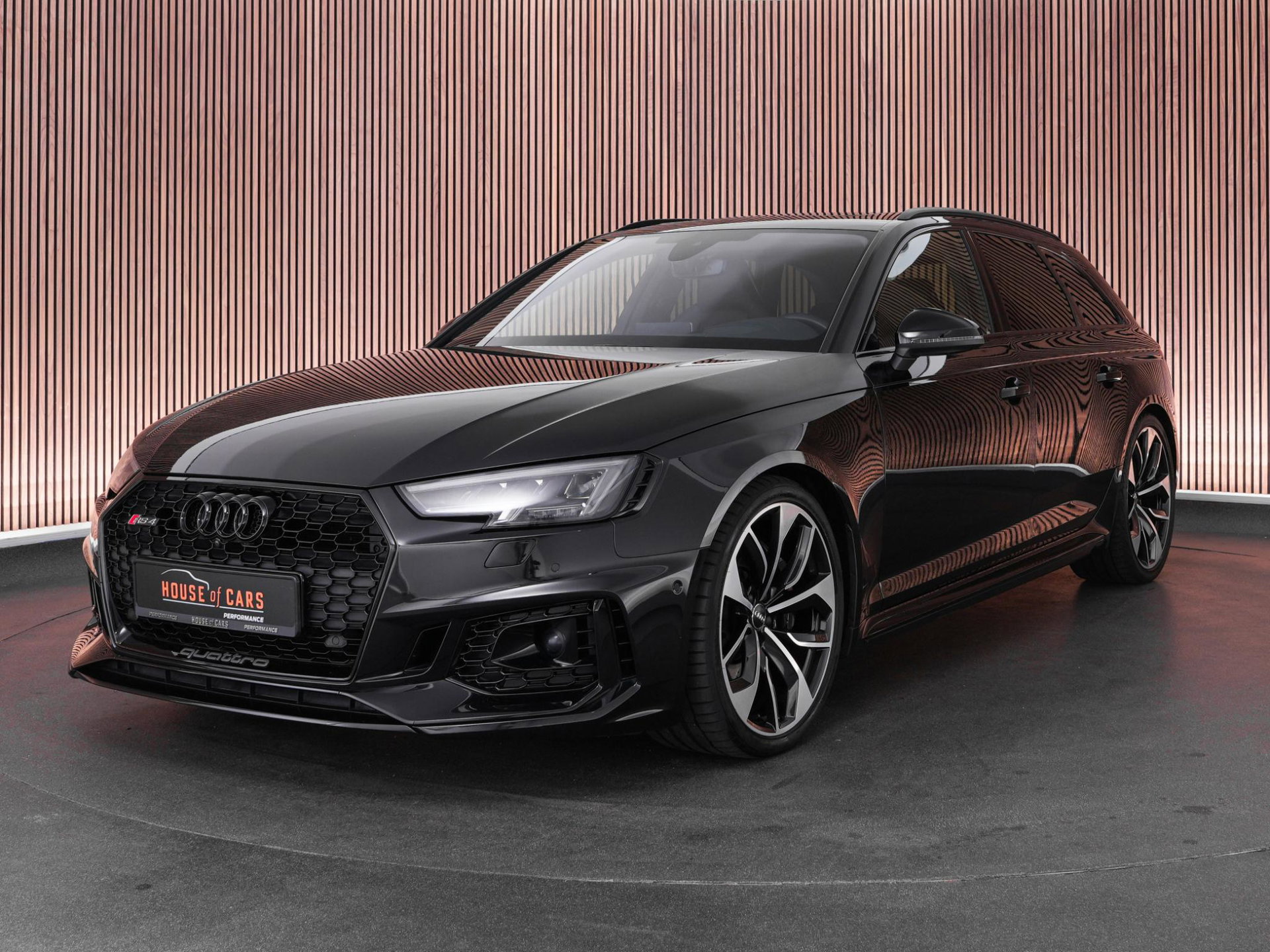 Audi RS4 – vooraanzicht