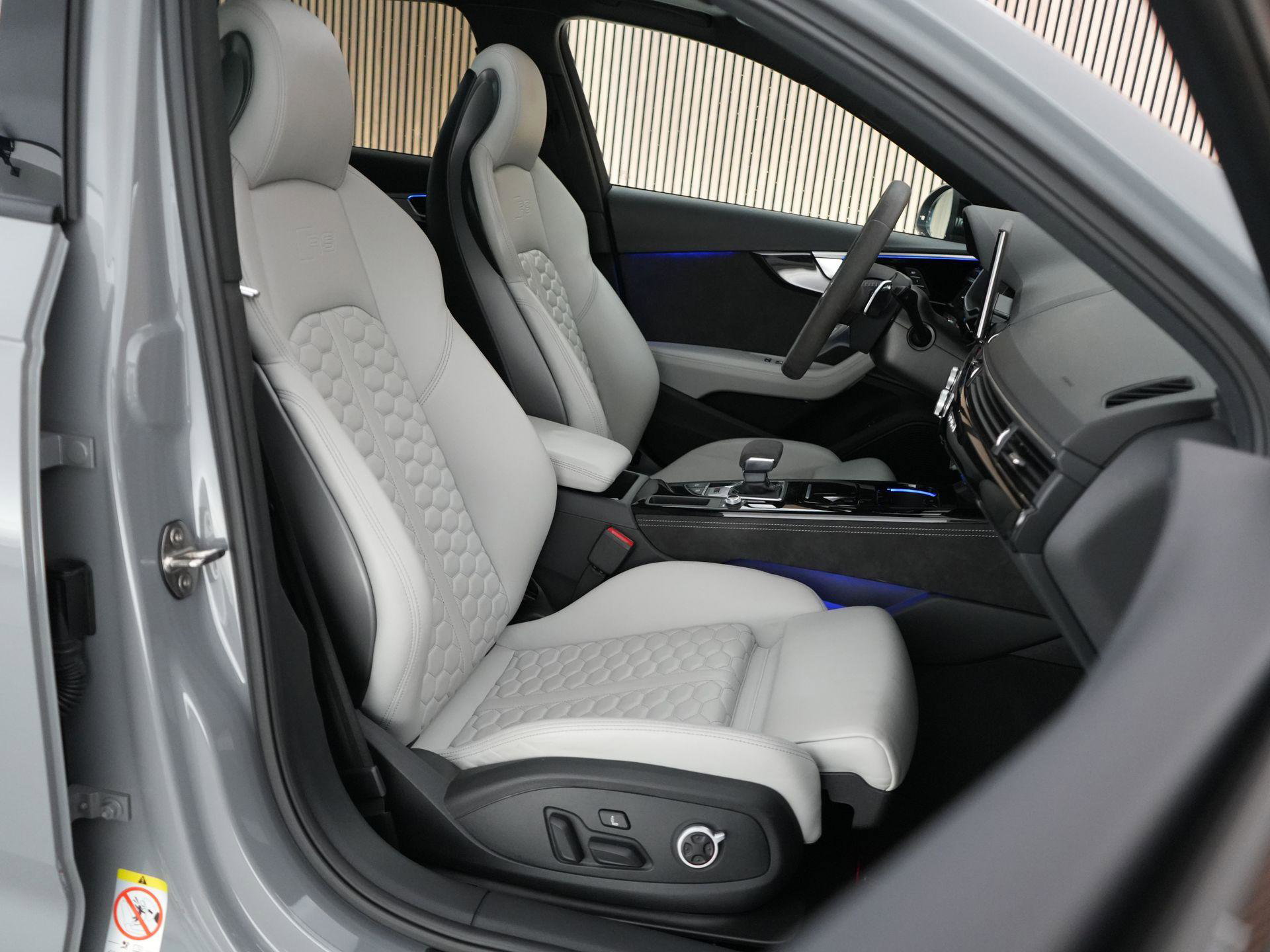Audi RS4 – detailfoto