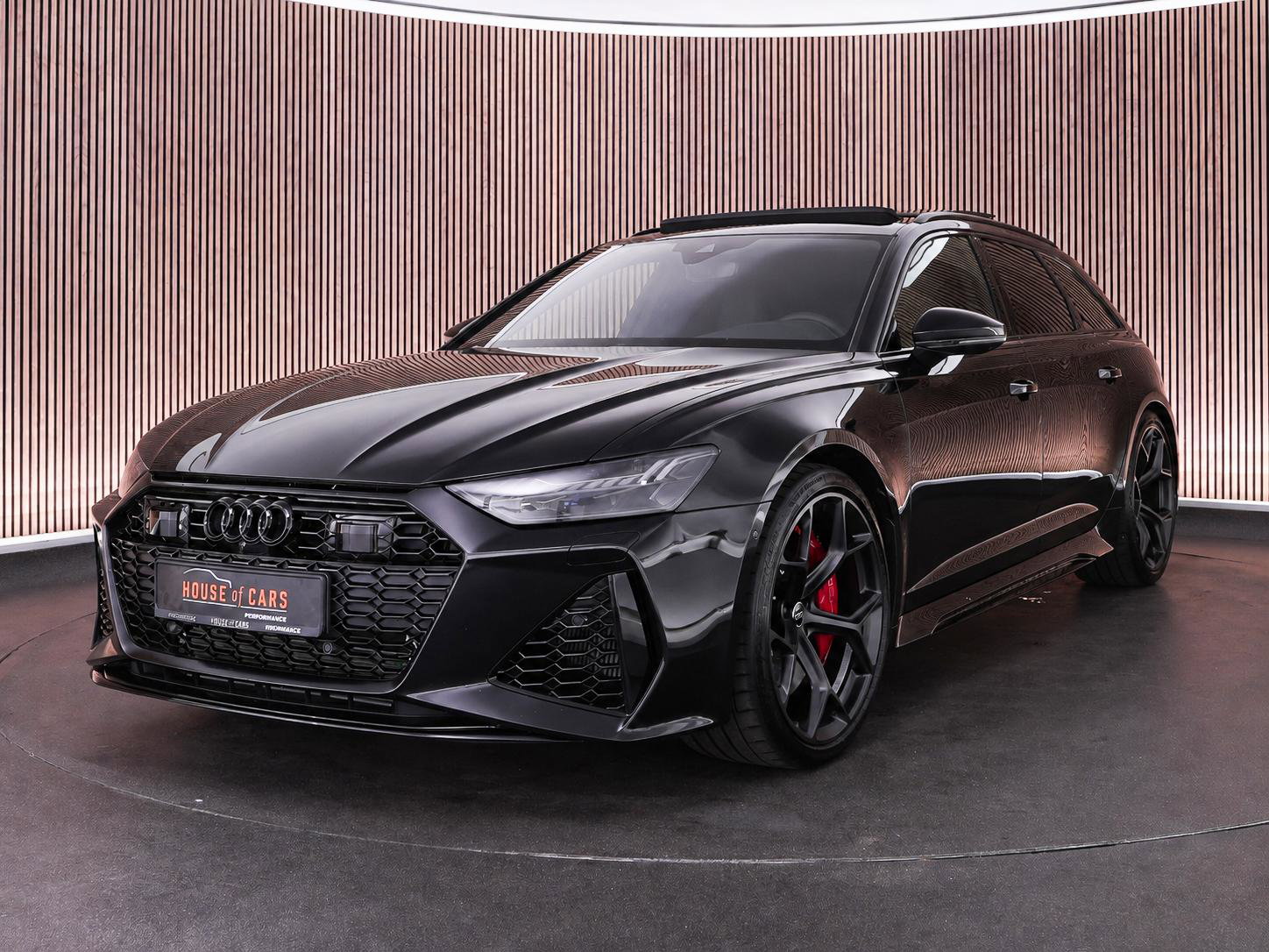 Audi RS6 met kenteken JHS-44-T – vooraanzicht