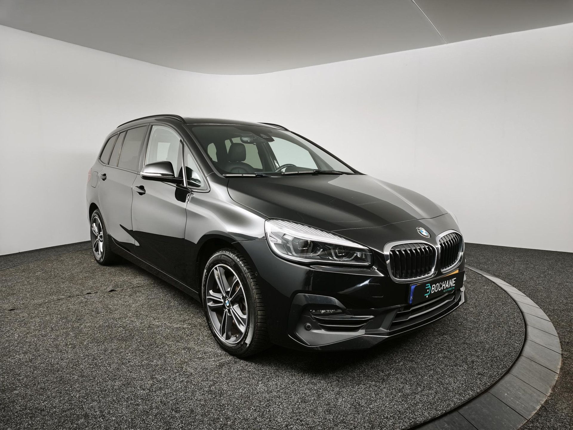 BMW 2-serie met kenteken L-310-XH – detailfoto
