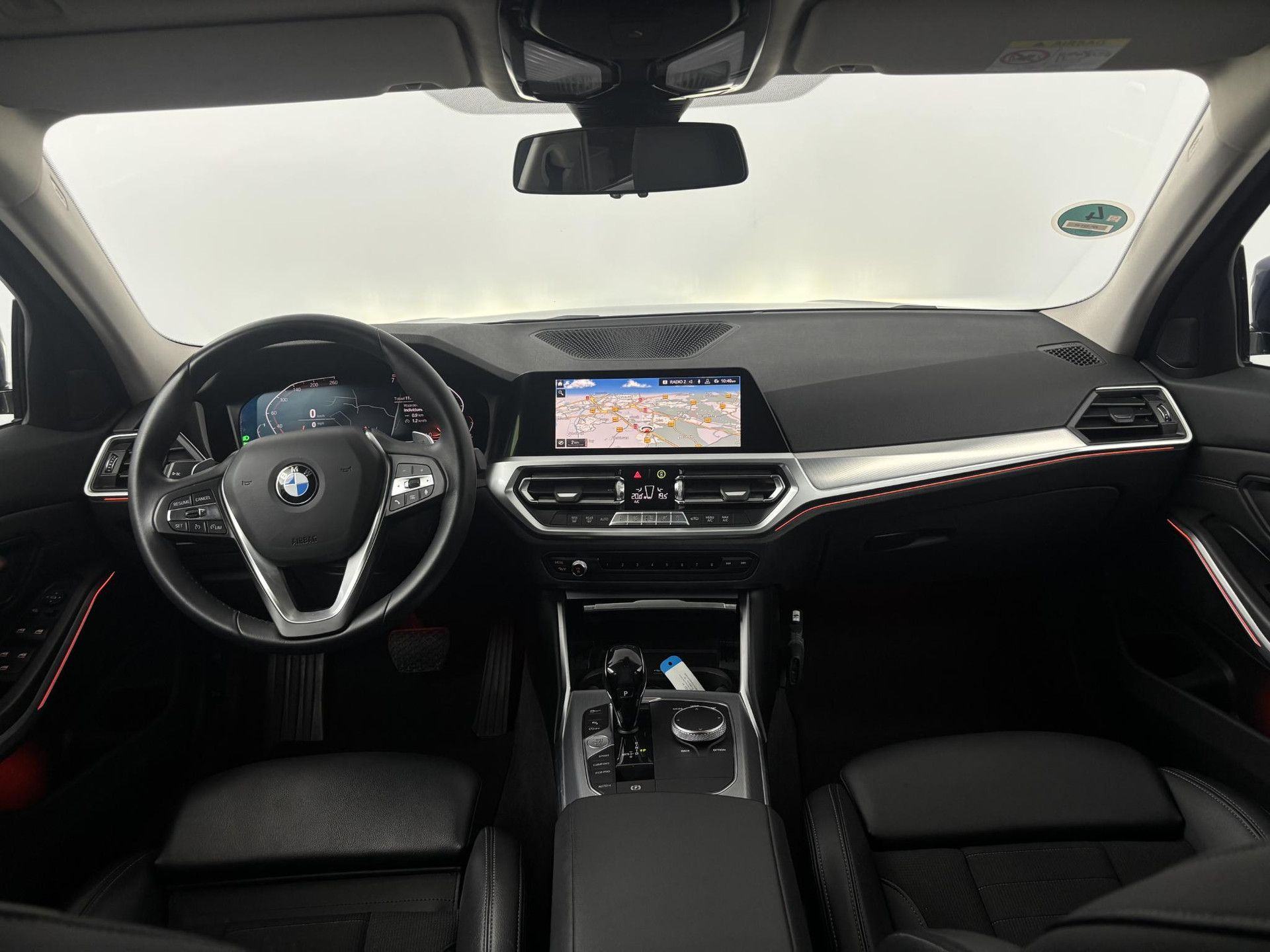 BMW 3-Serie met kenteken ZP-221-H – interieur