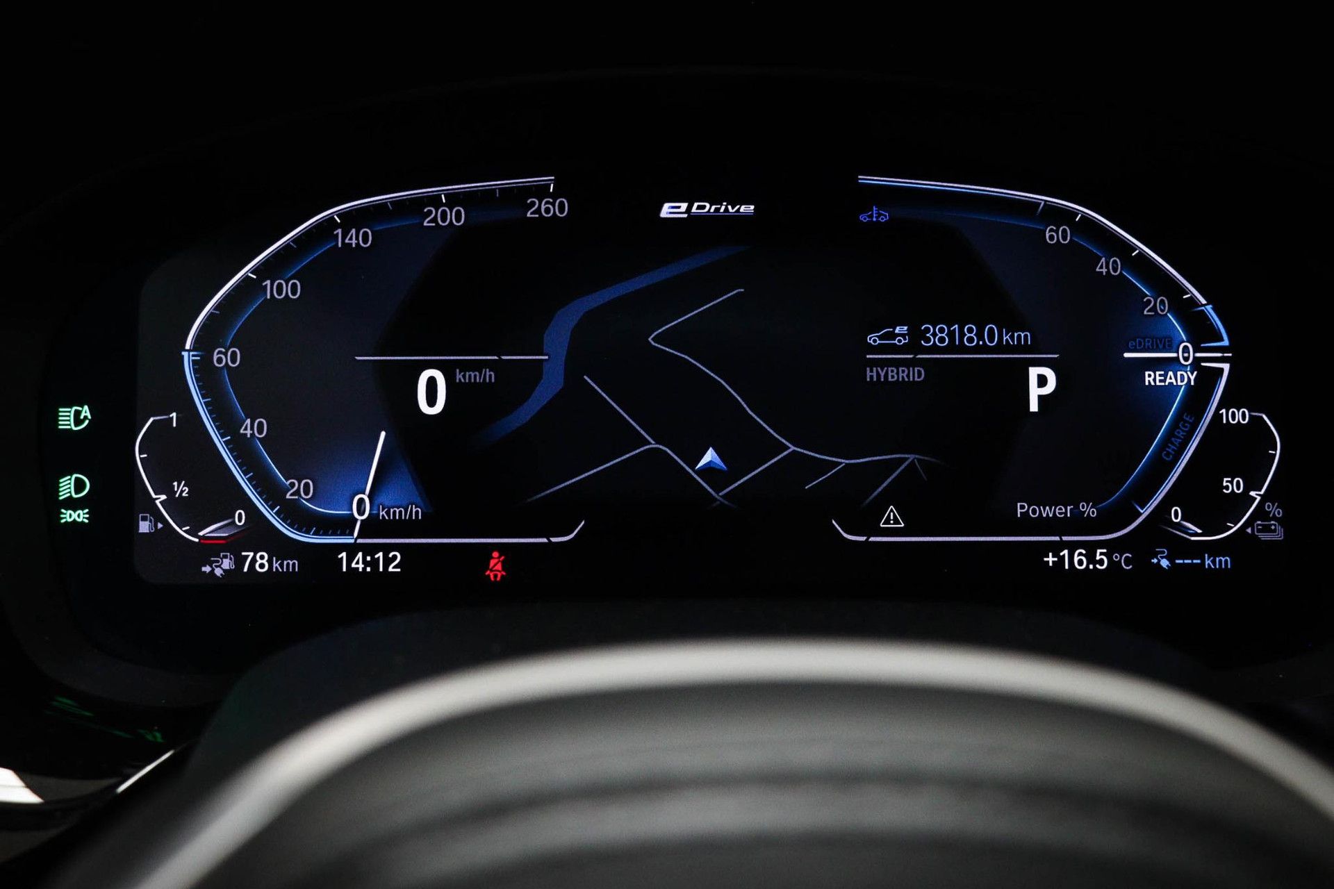 BMW 5-serie met kenteken K-692-XS – detailfoto