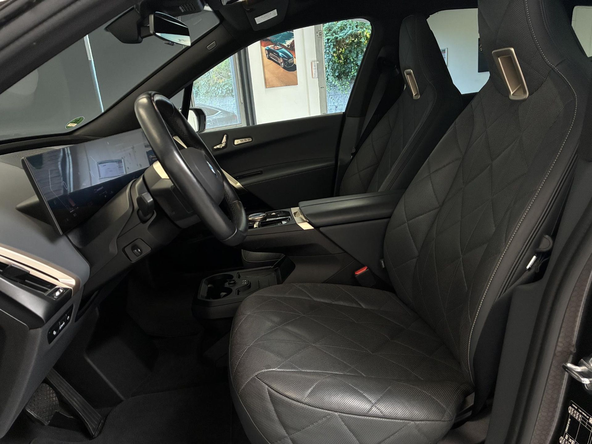 BMW iX met kenteken P-075-VT – dashboard