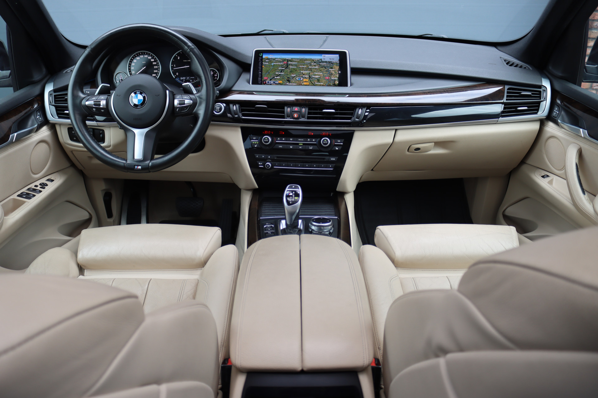 BMW X5 – achteraanzicht