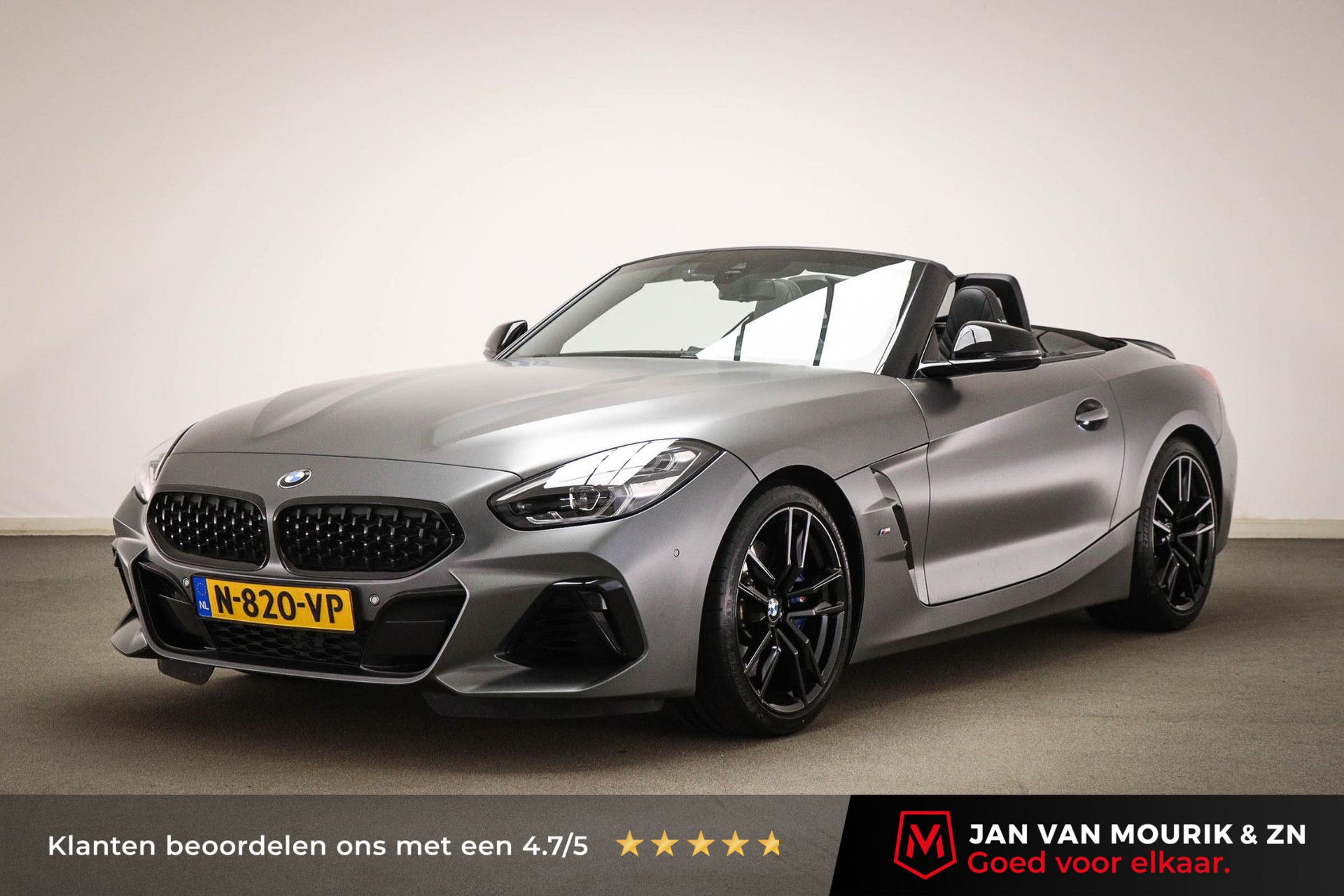 BMW Z4 met kenteken N-820-VP – vooraanzicht