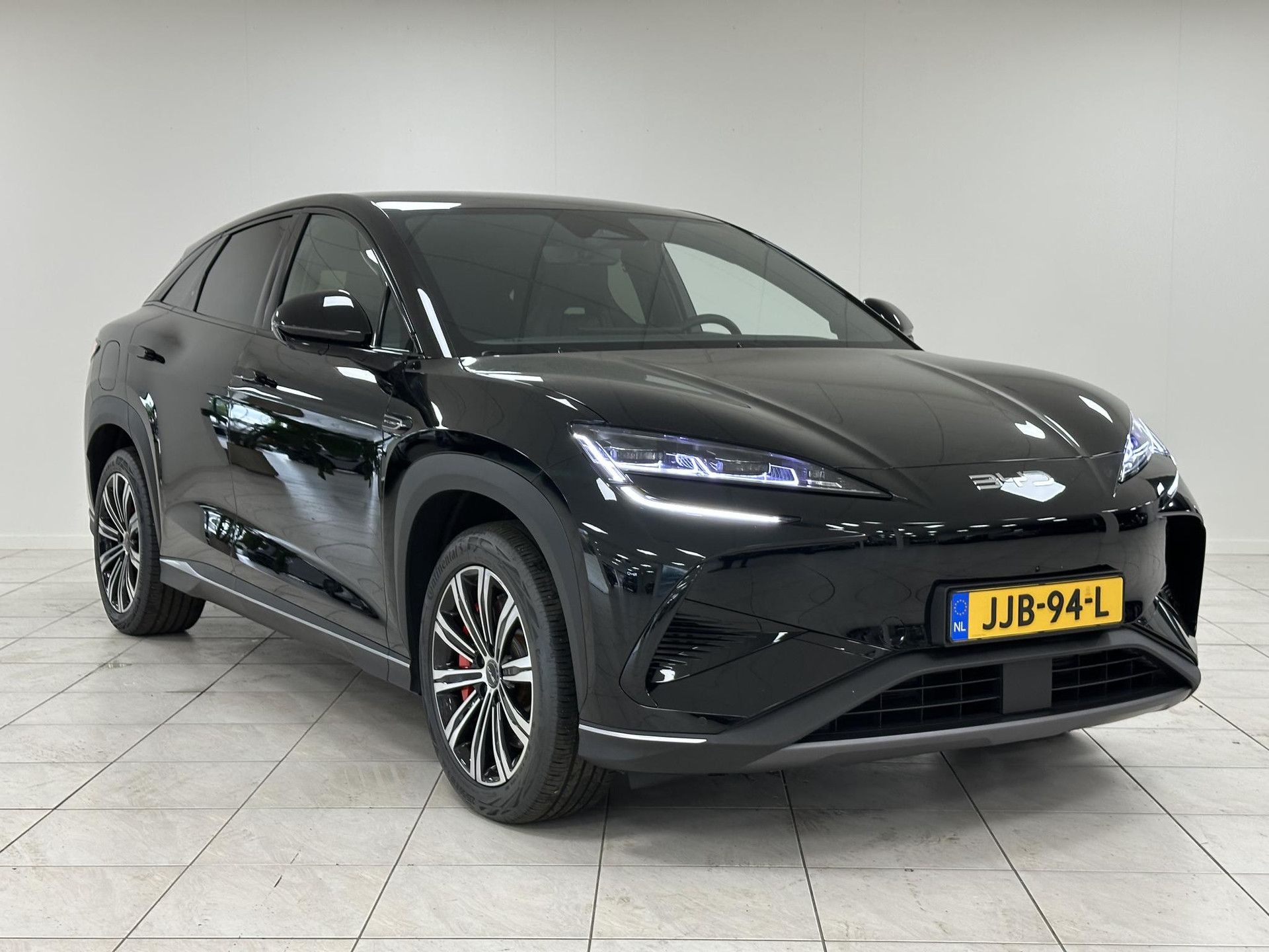 BYD SEALION met kenteken JJB-94-L – detailfoto