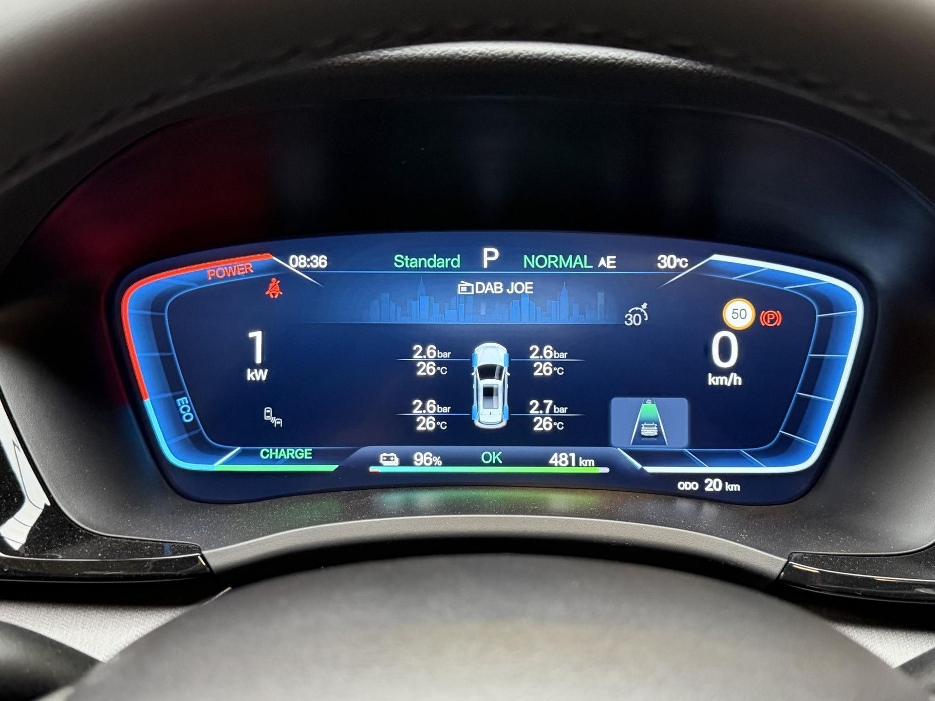 BYD SEALU met kenteken KSL-25-H – dashboard