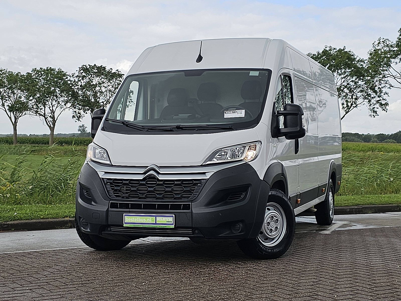 Citroën Jumper – vooraanzicht