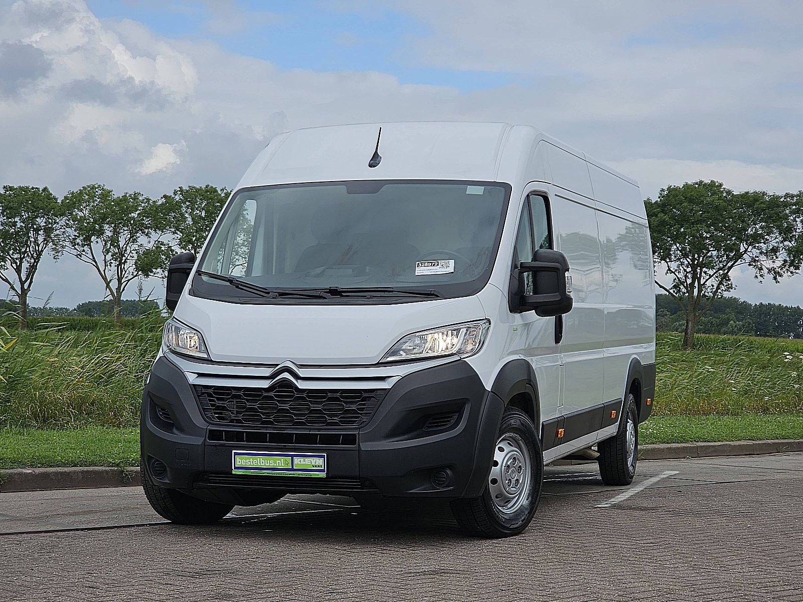 Citroën Jumper – vooraanzicht