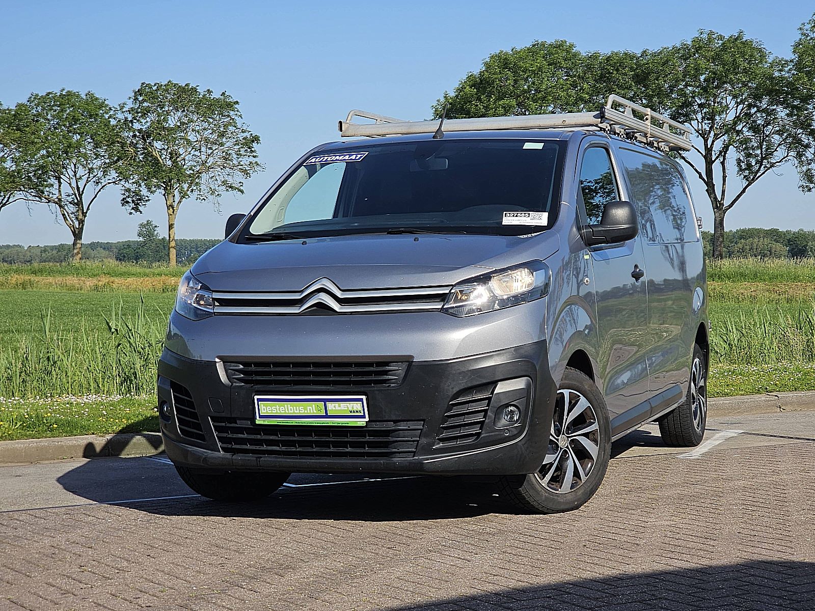 Citroën Jumpy – vooraanzicht