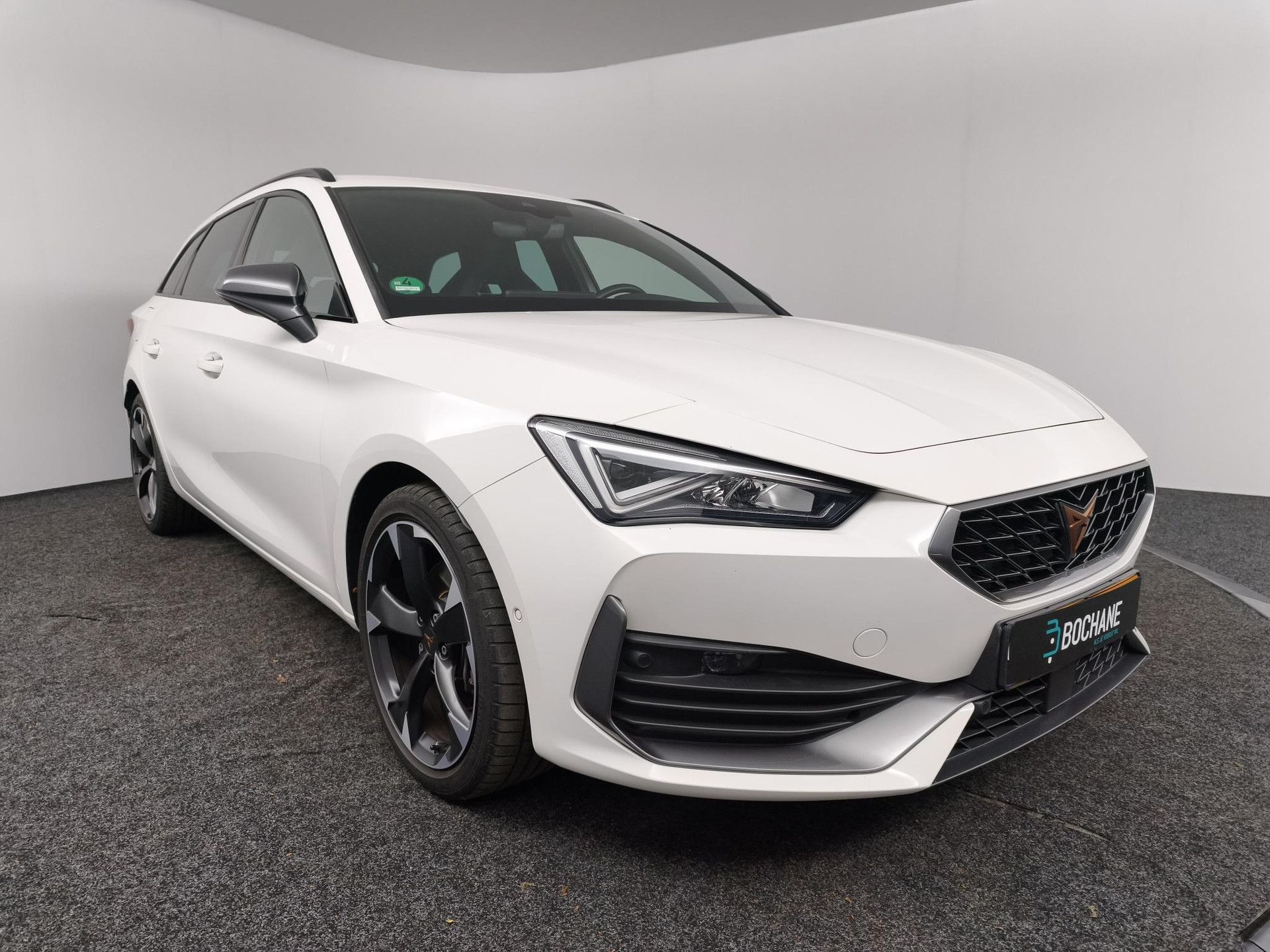 CUPRA LeonSportstourer met kenteken KBT-38-G – detailfoto