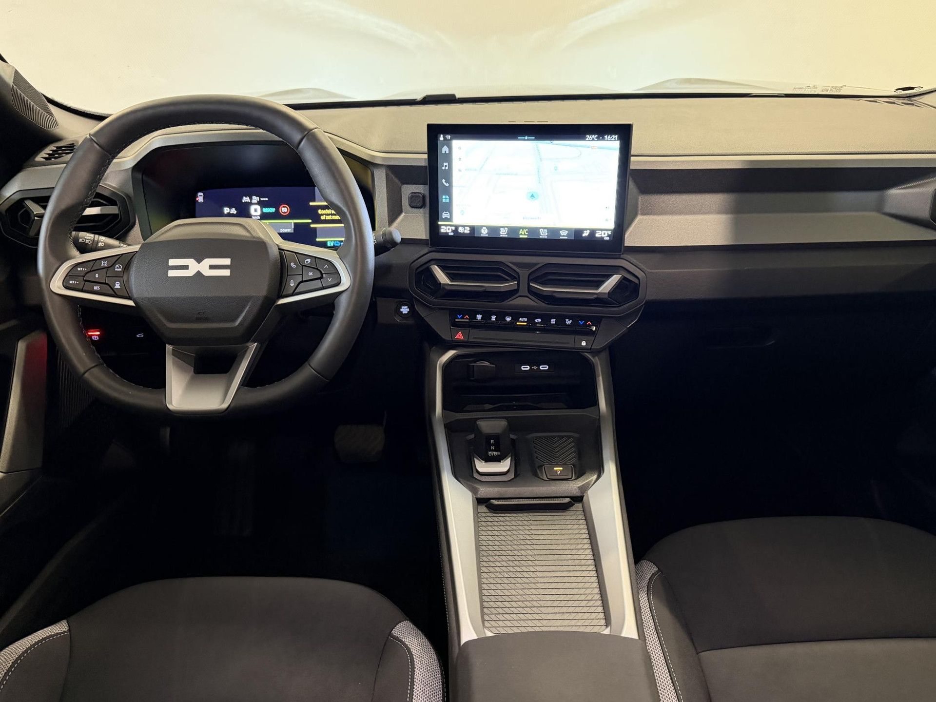 Dacia Bigster met kenteken KBX-05-P – interieur