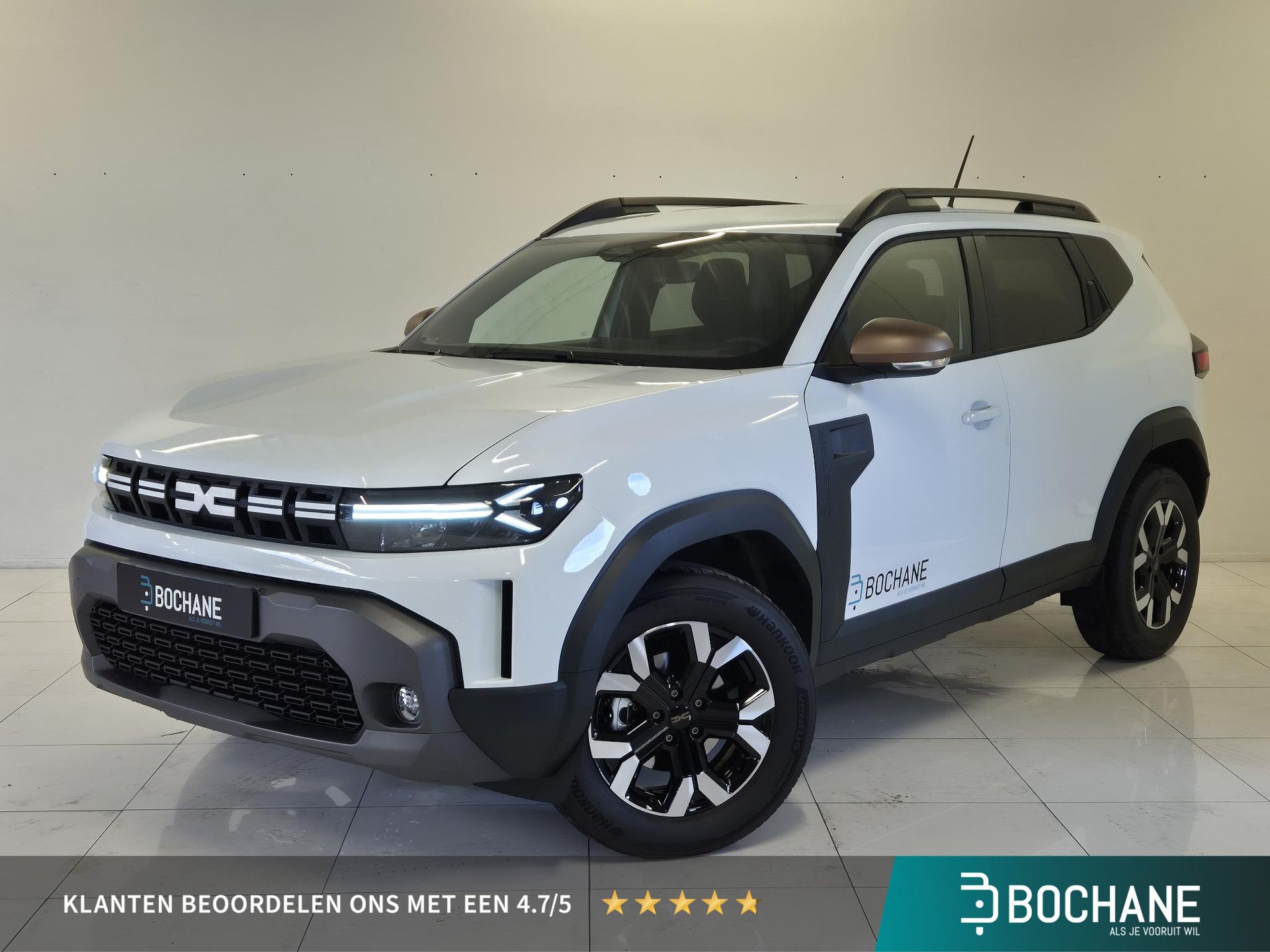 Dacia Duster met kenteken HNJ-64-V – vooraanzicht