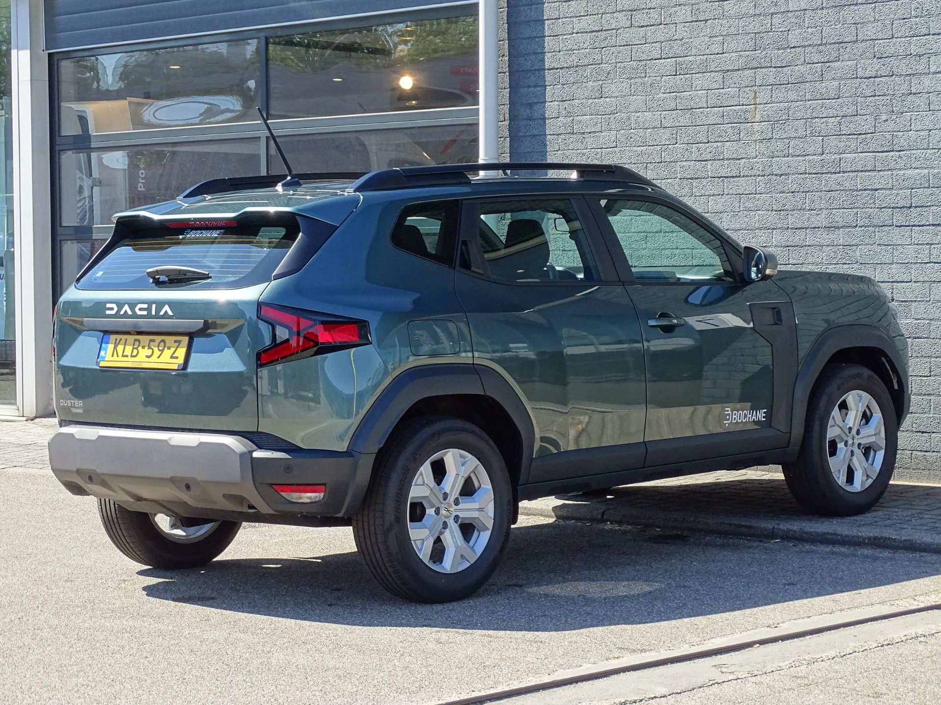 Dacia Duster met kenteken KLB-59-Z – achteraanzicht