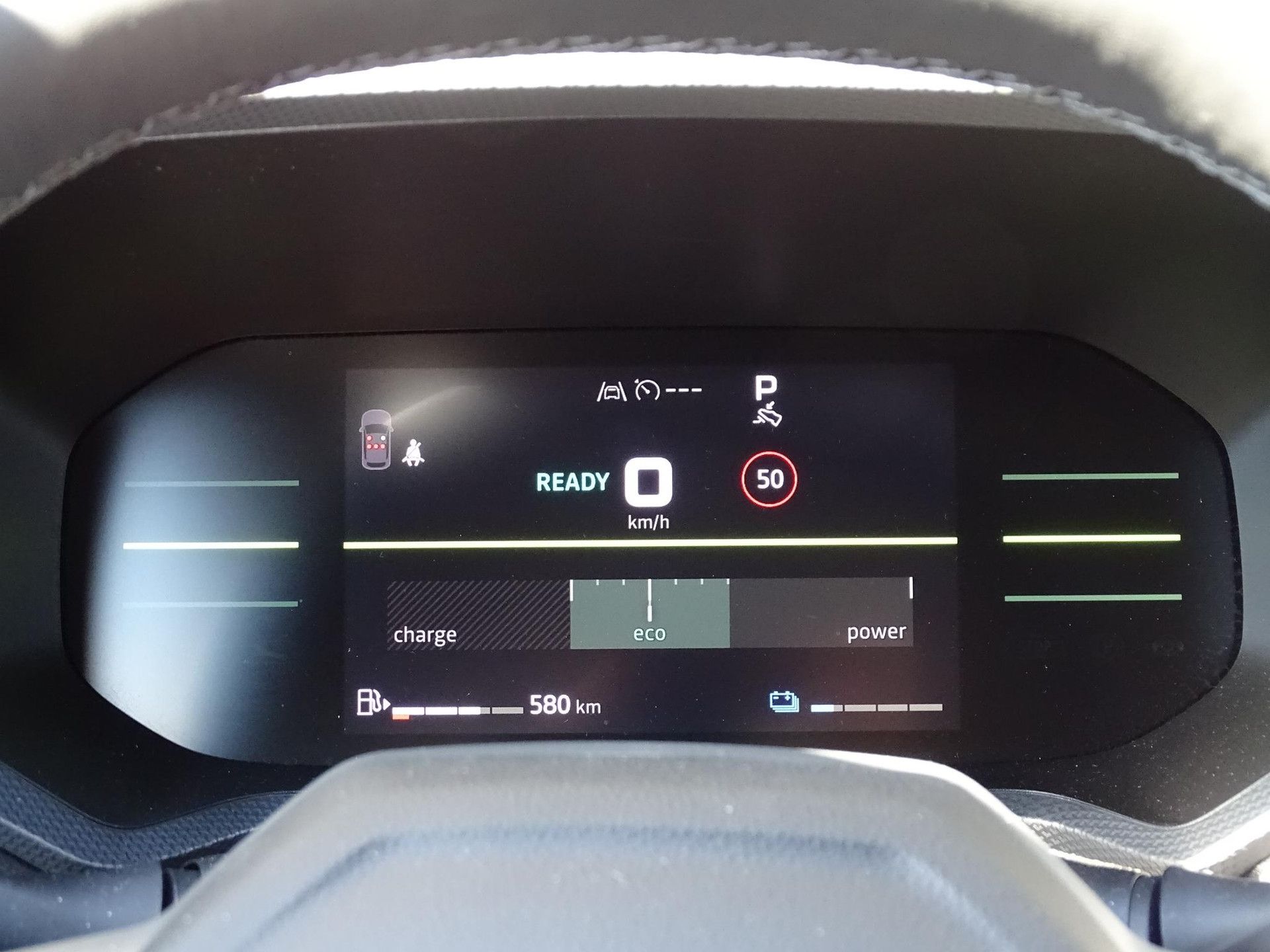 Dacia Duster met kenteken KLB-59-Z – dashboard