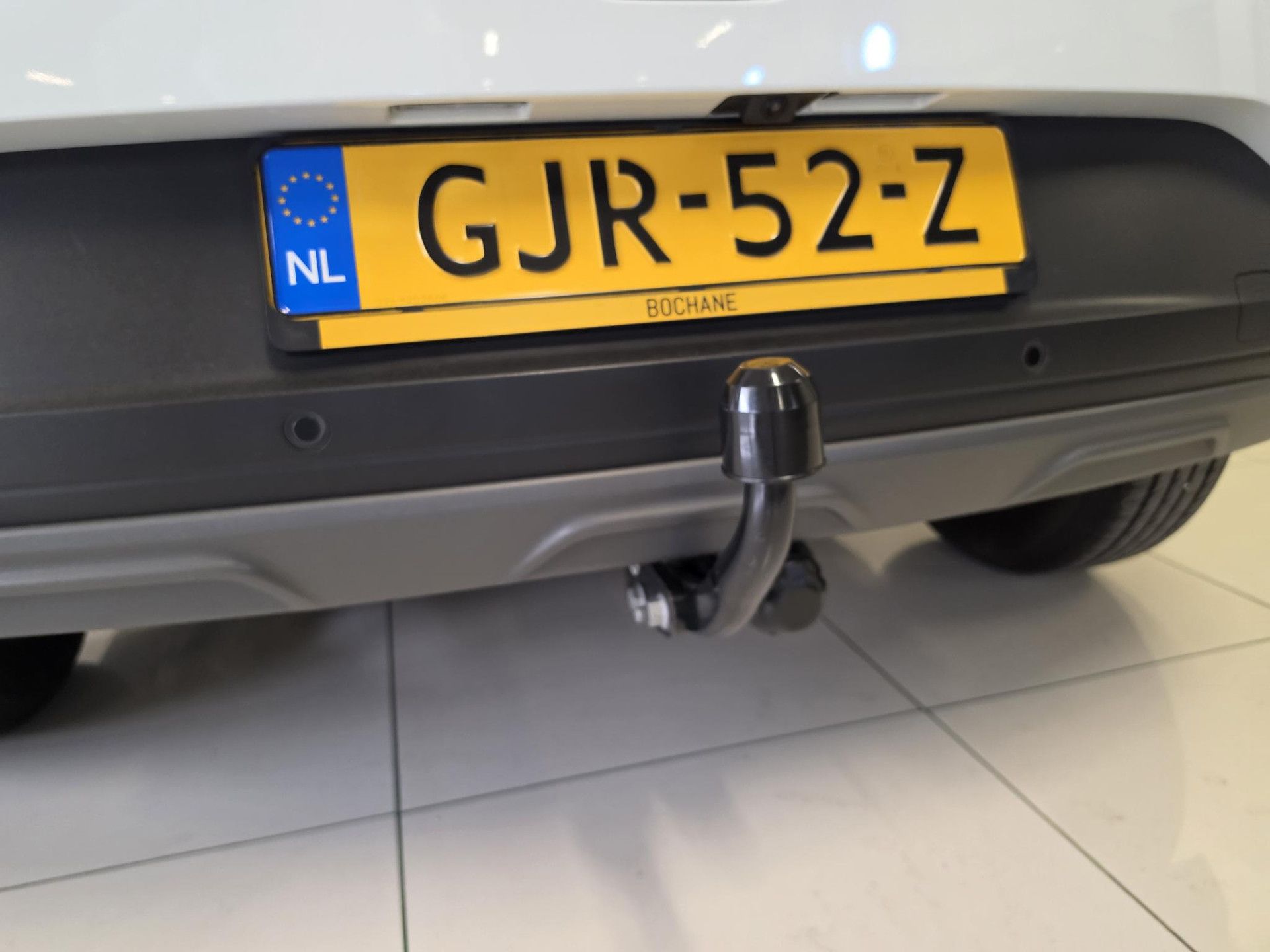 Dacia SanderoStepway met kenteken GJR-52-Z – achteraanzicht