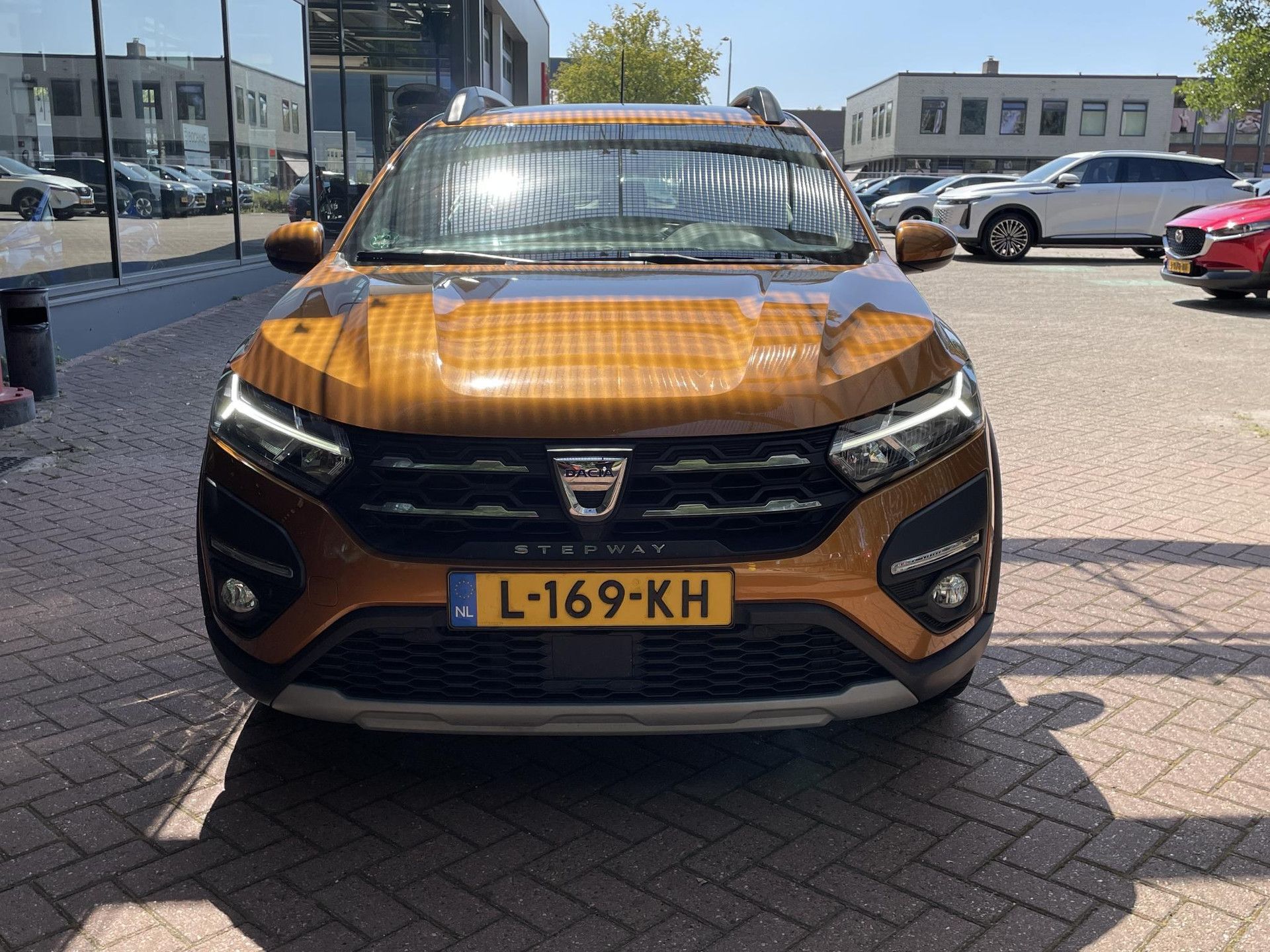 Dacia SanderoStepway met kenteken L-169-KH – interieur
