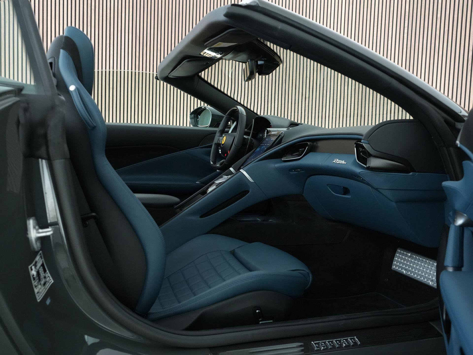 Ferrari Roma – dashboard