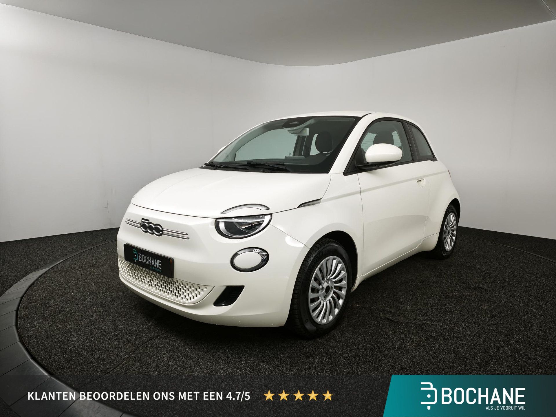 Fiat 500 met kenteken P-227-XL – vooraanzicht