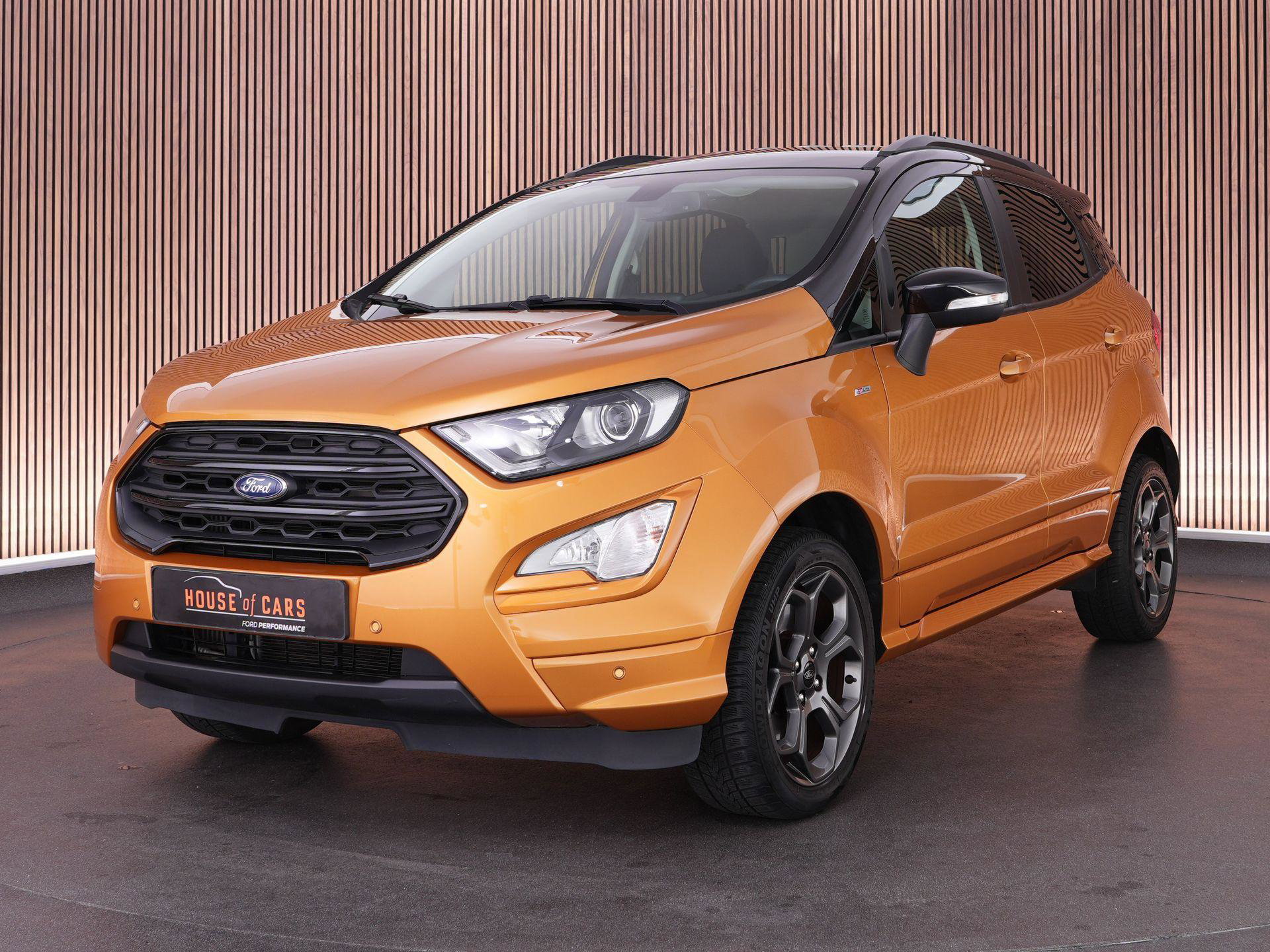 Ford EcoSport met kenteken J-147-FR – vooraanzicht