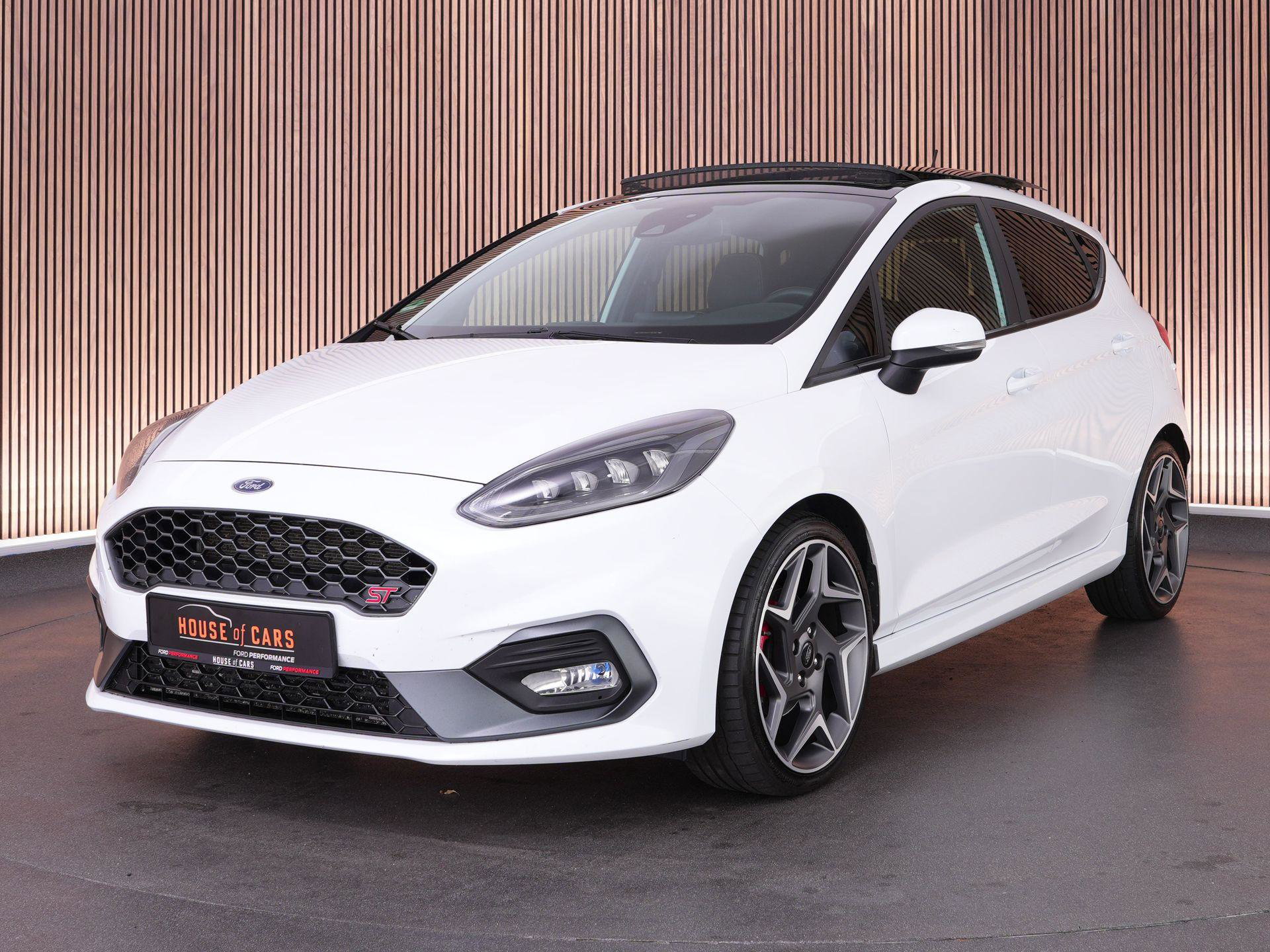 Ford Fiesta – vooraanzicht
