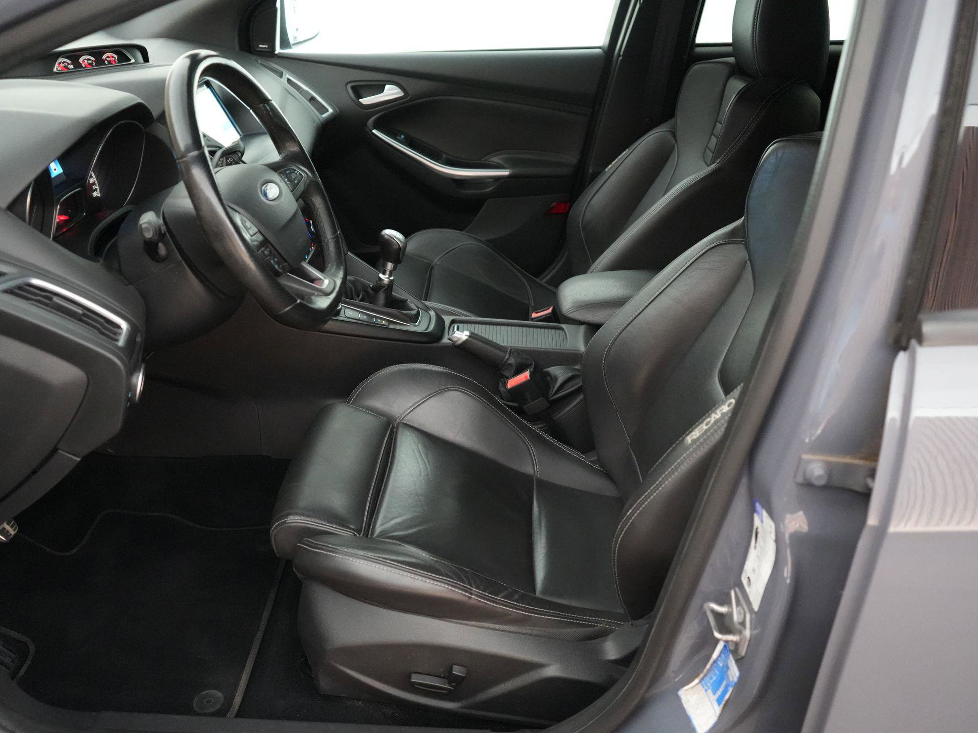 Ford Focus – dashboard