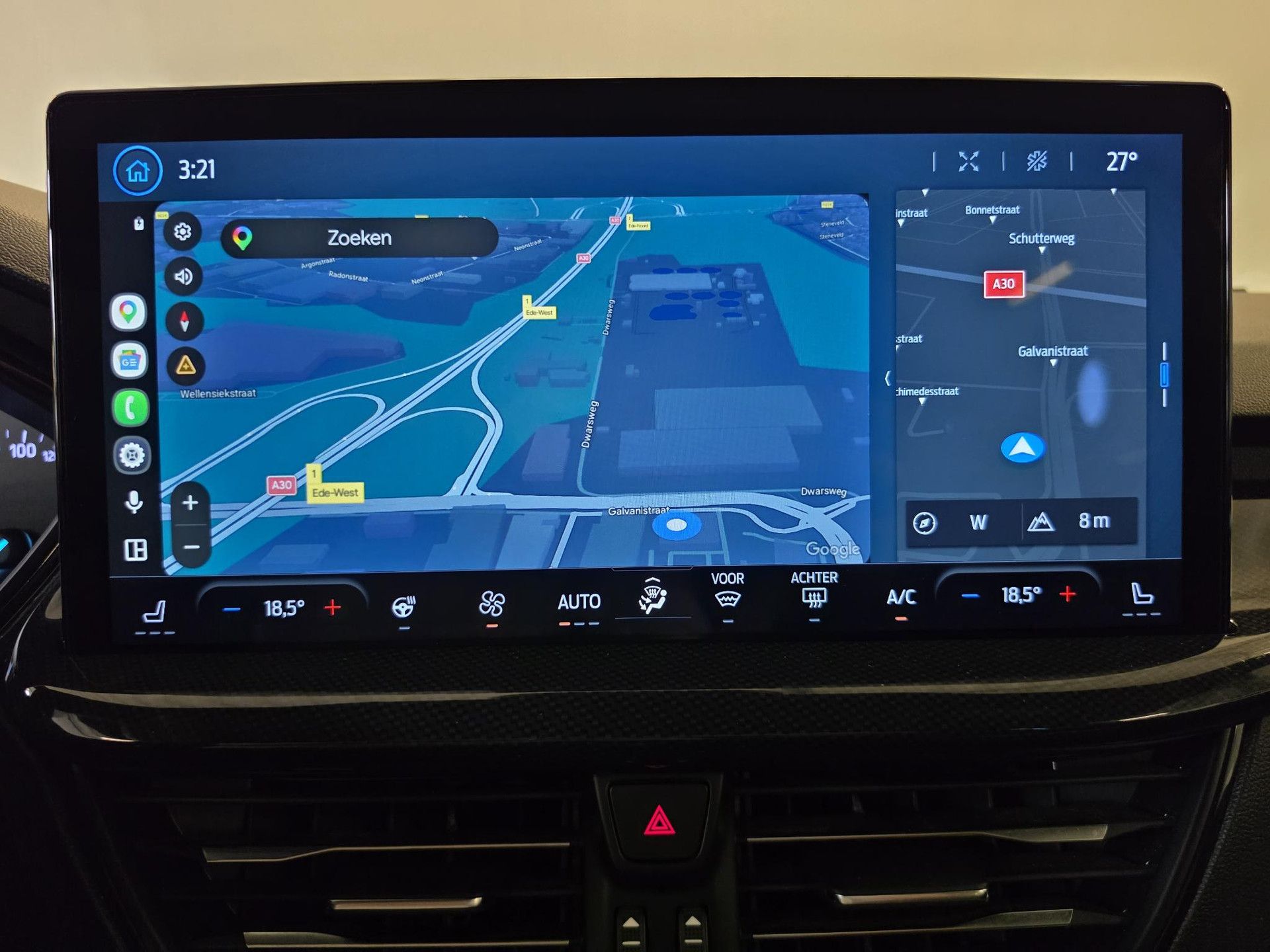 Ford Focus met kenteken KHH-82-L – interieur
