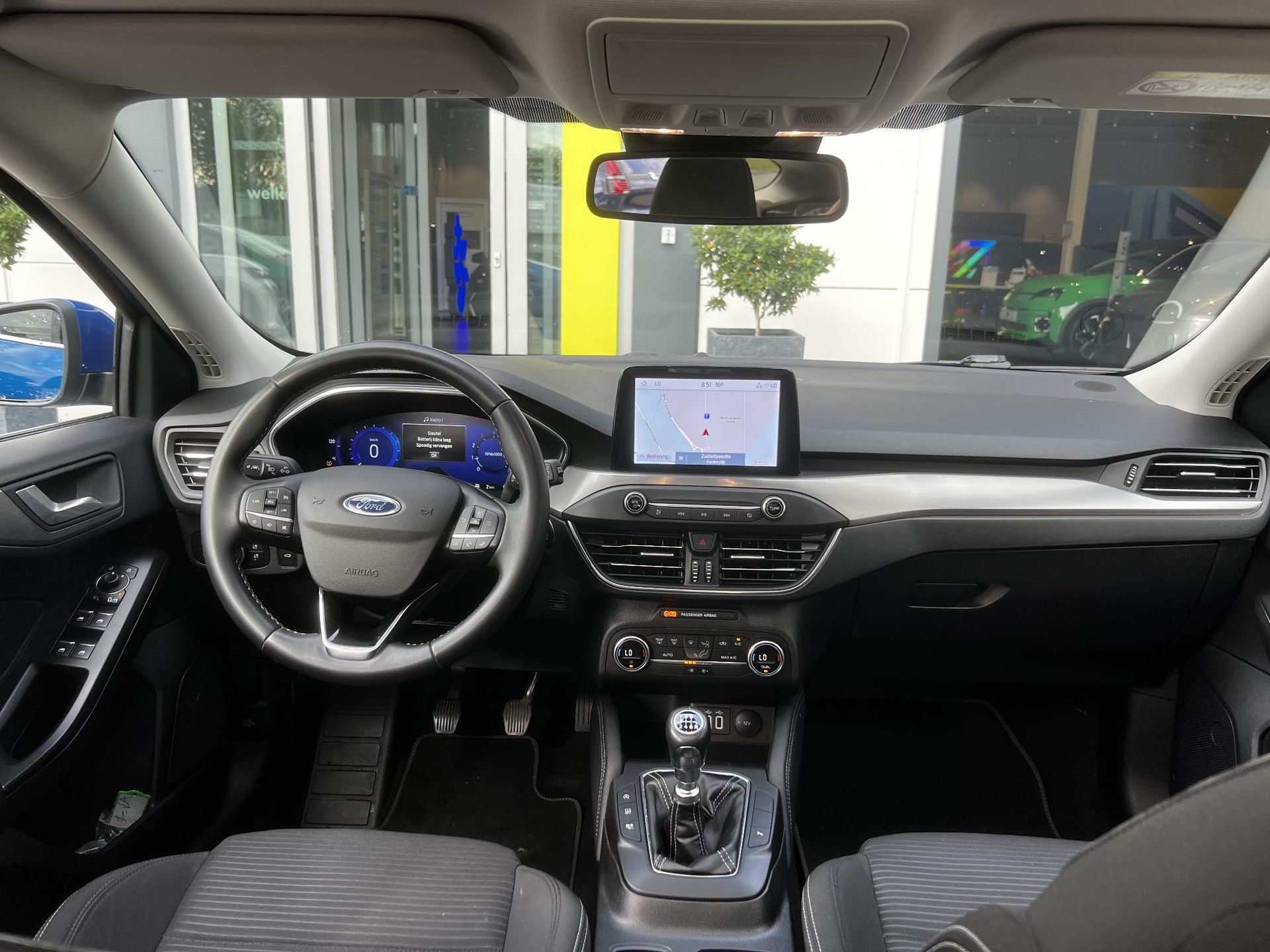 Ford Focus met kenteken N-662-GT – interieur