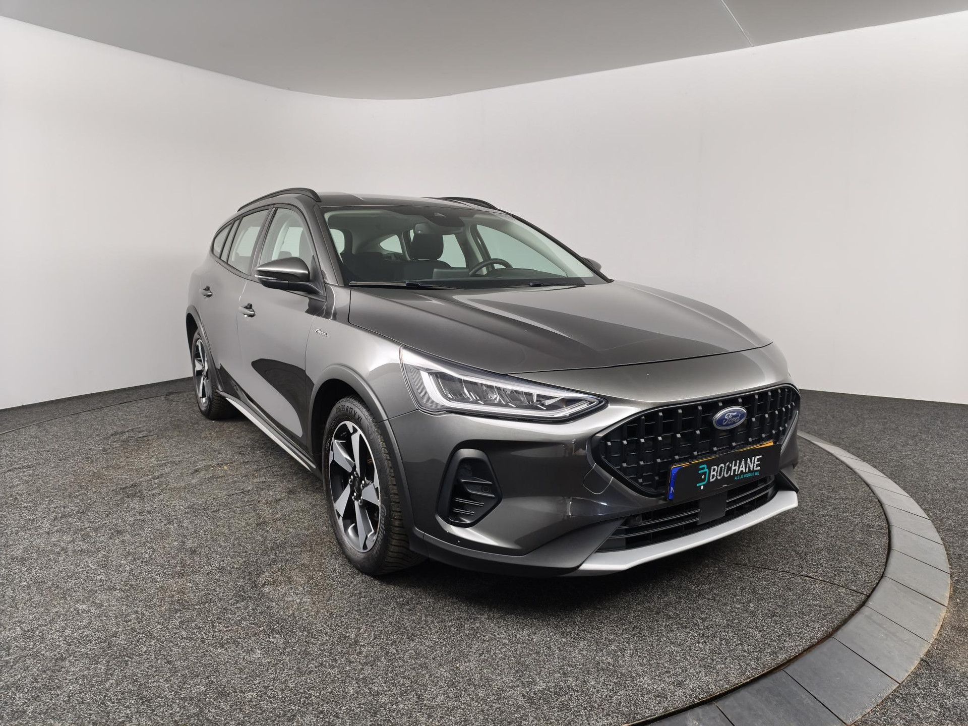 Ford Focus met kenteken R-832-KG – detailfoto
