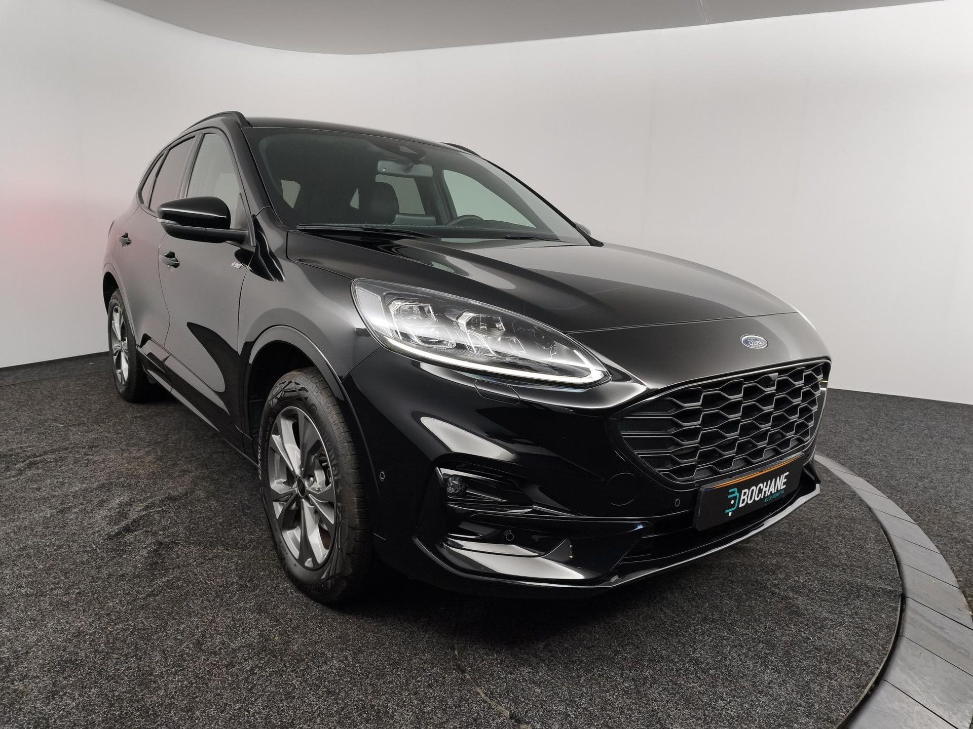Ford Kuga met kenteken KBN-50-L – detailfoto
