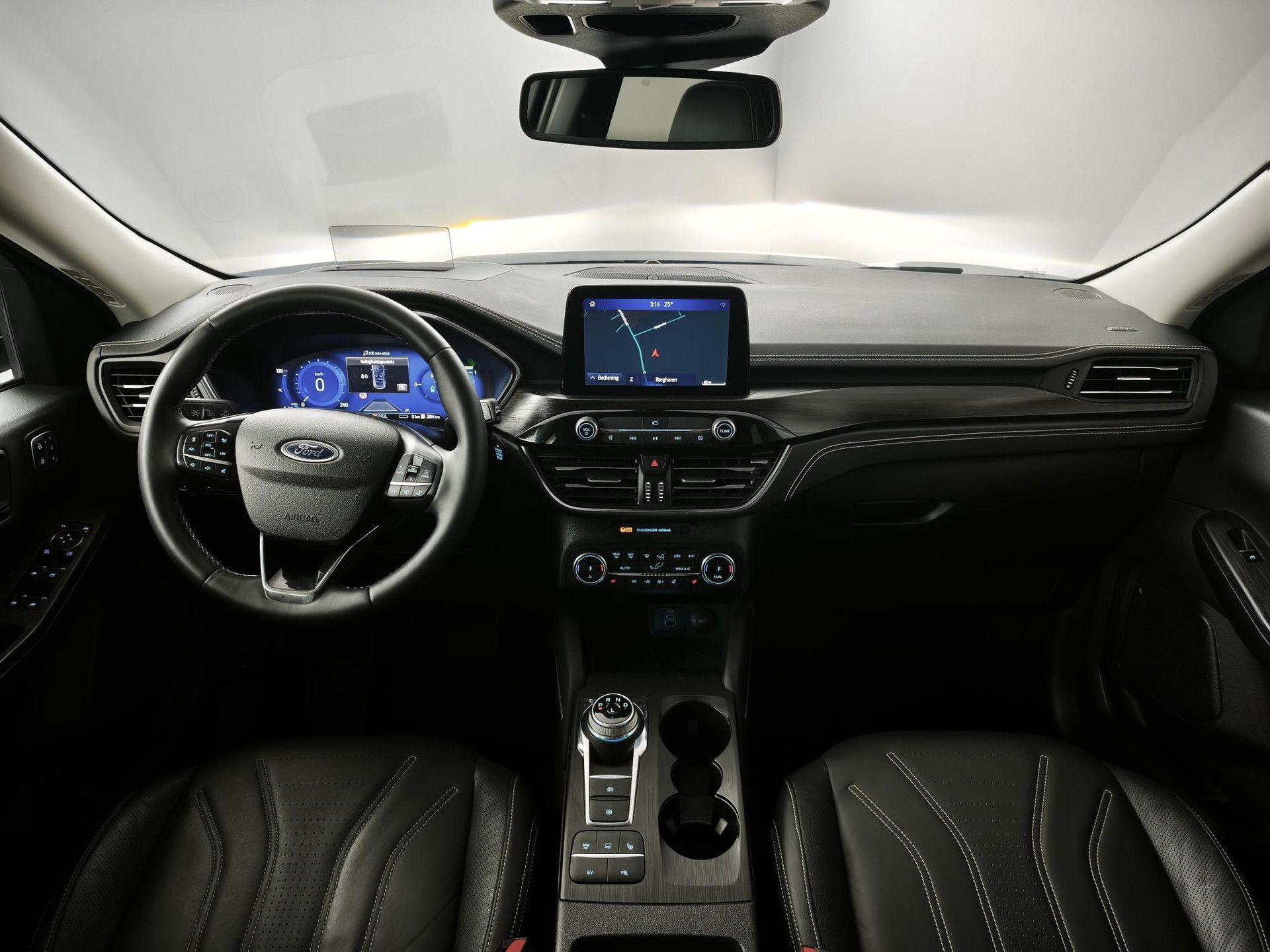 Ford Kuga met kenteken KPL-03-D – interieur