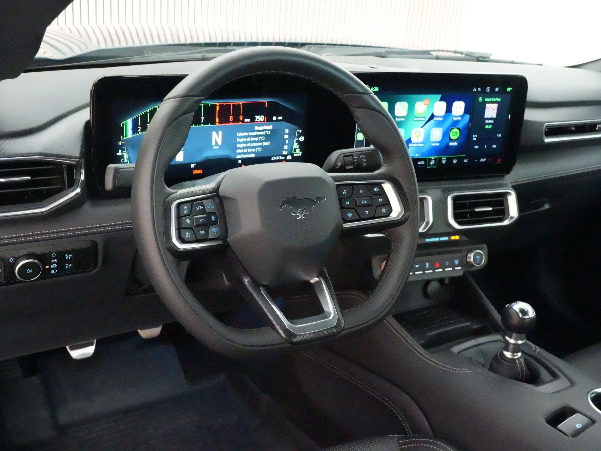 Ford Mustang – interieur