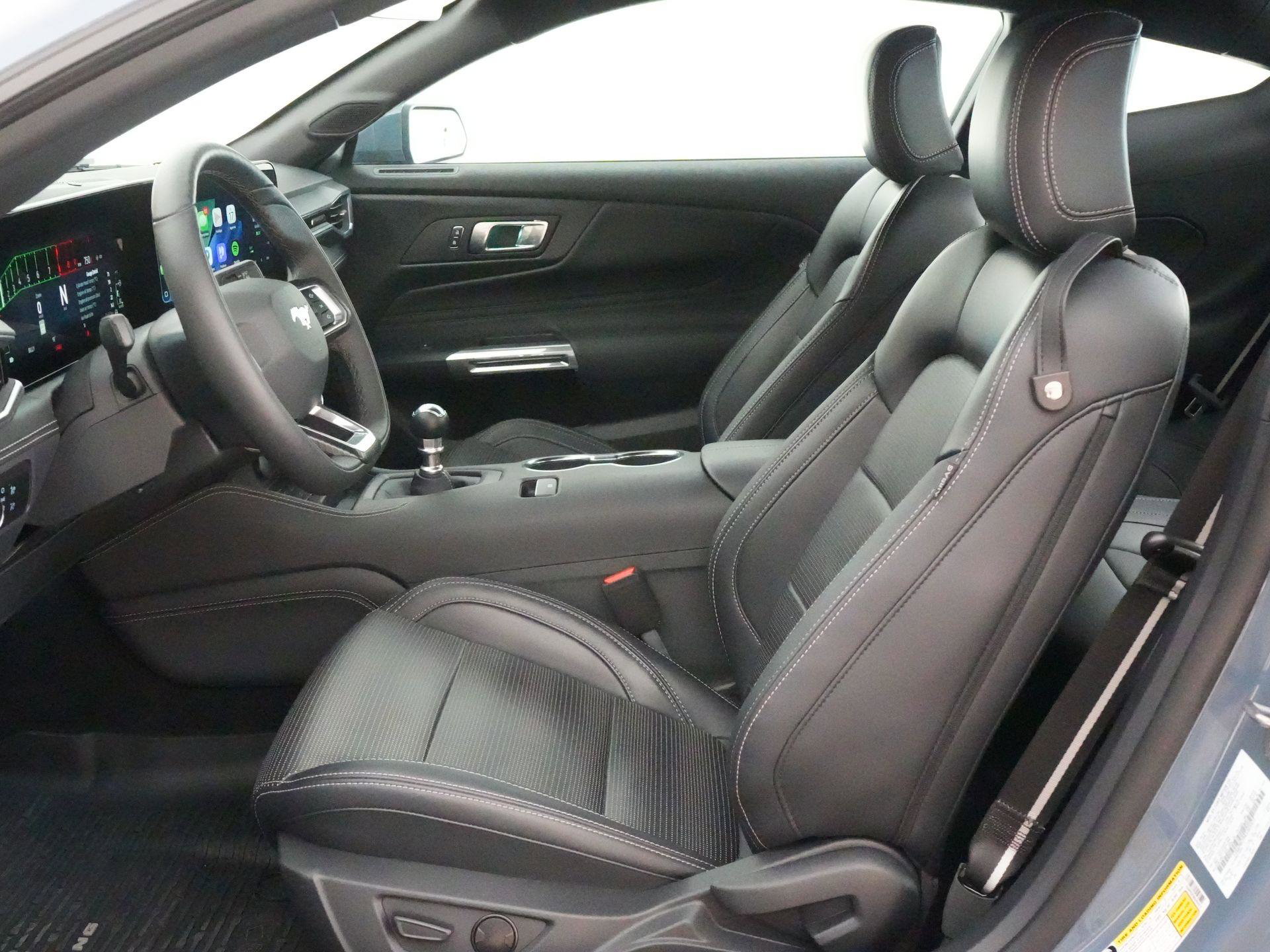 Ford Mustang – dashboard