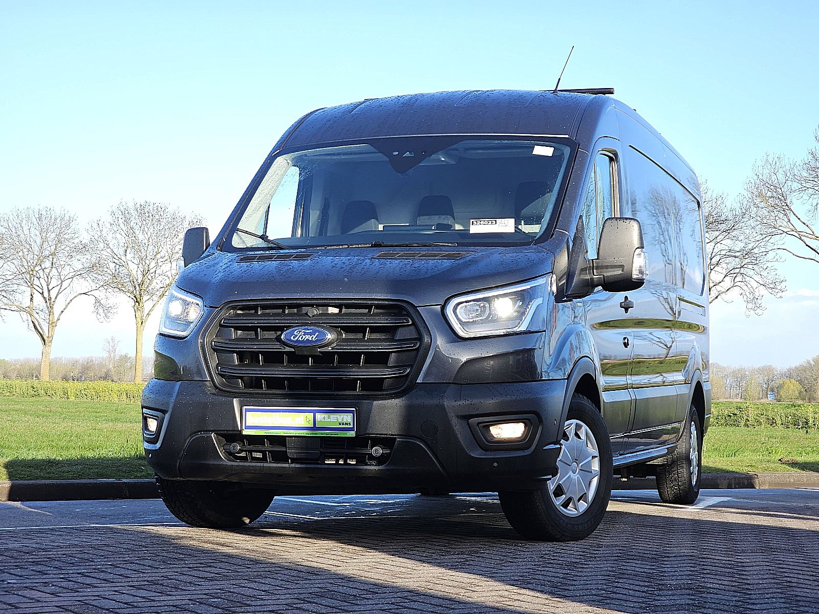 Ford Transit – vooraanzicht