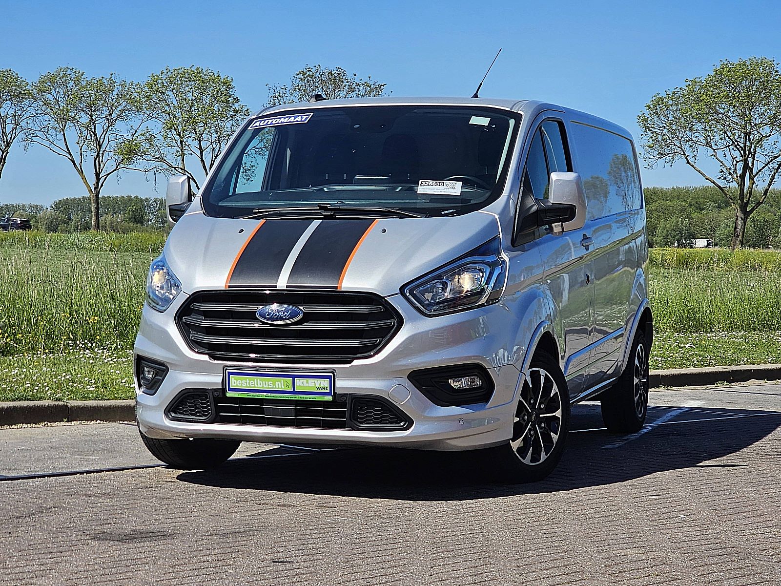 Ford Transit – vooraanzicht