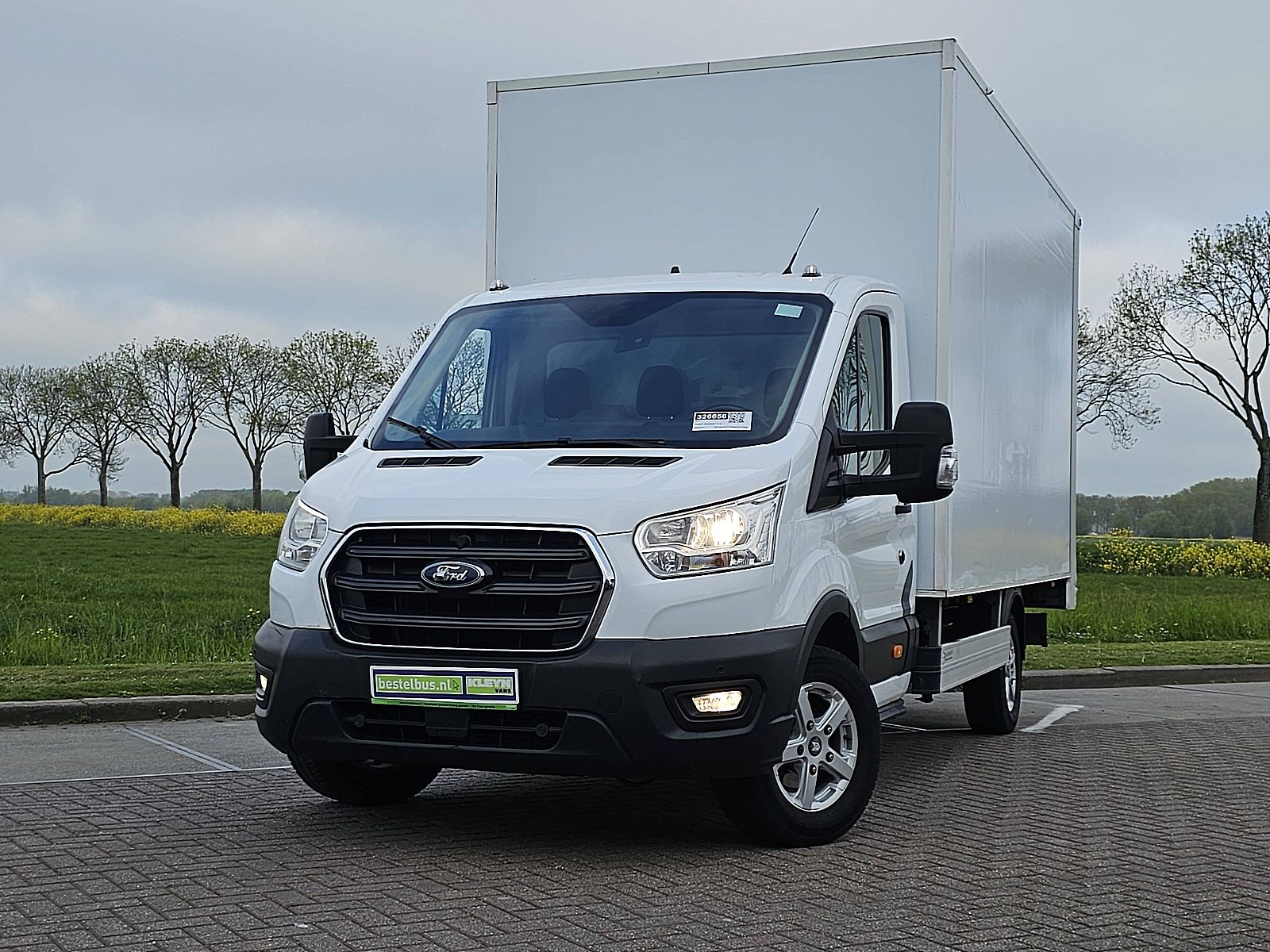 Ford Transit – vooraanzicht