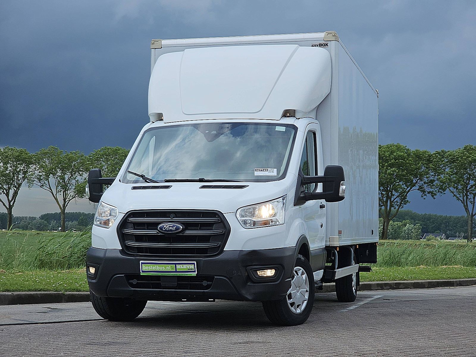 Ford Transit – vooraanzicht